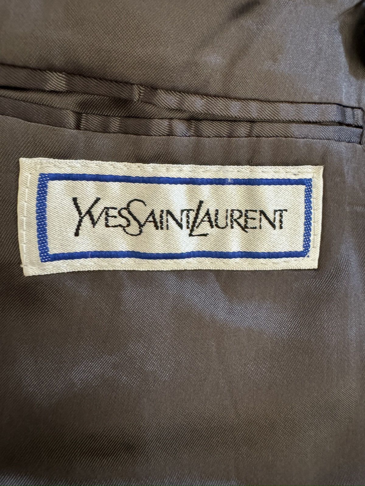 Yves Saint Laurent Yves Saint Laurent Made in France DB Peak Lapel Blazer 40R Size 40R - 12 Thumbnail