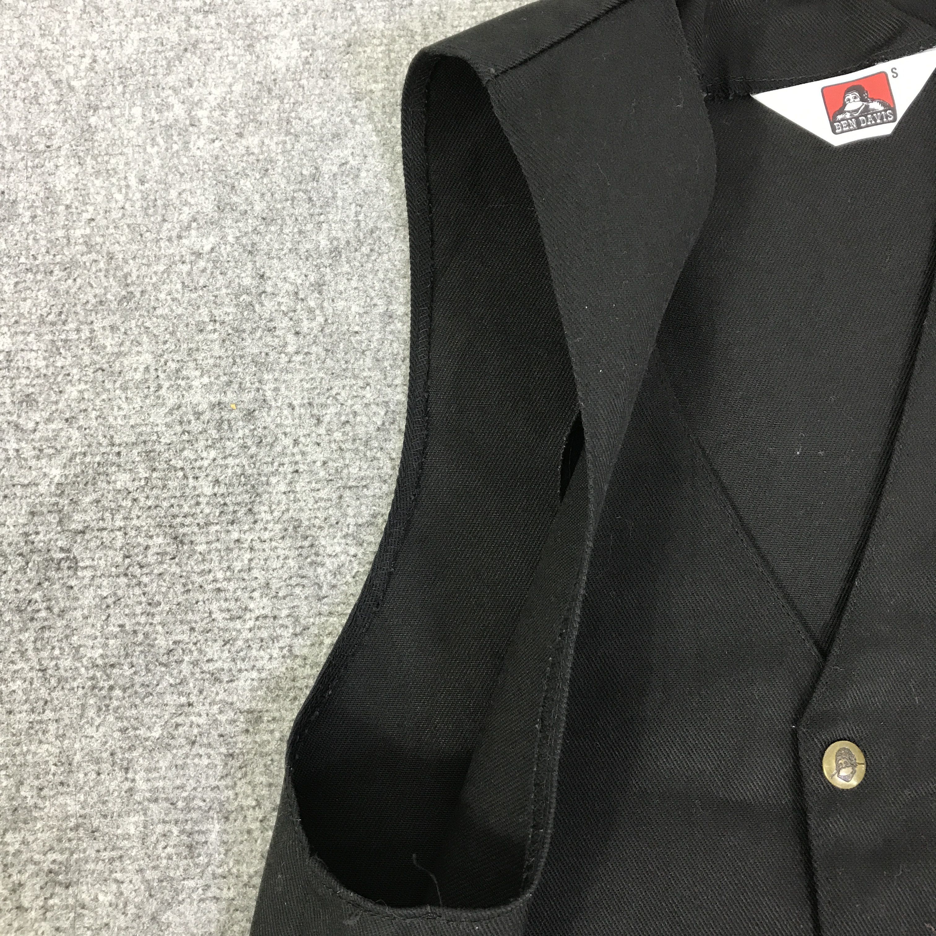 Ben Davis BEN DAVIS CLASSIC BLACK VEST K107B12 Size US S / EU 44-46 / 1 - 5 Thumbnail