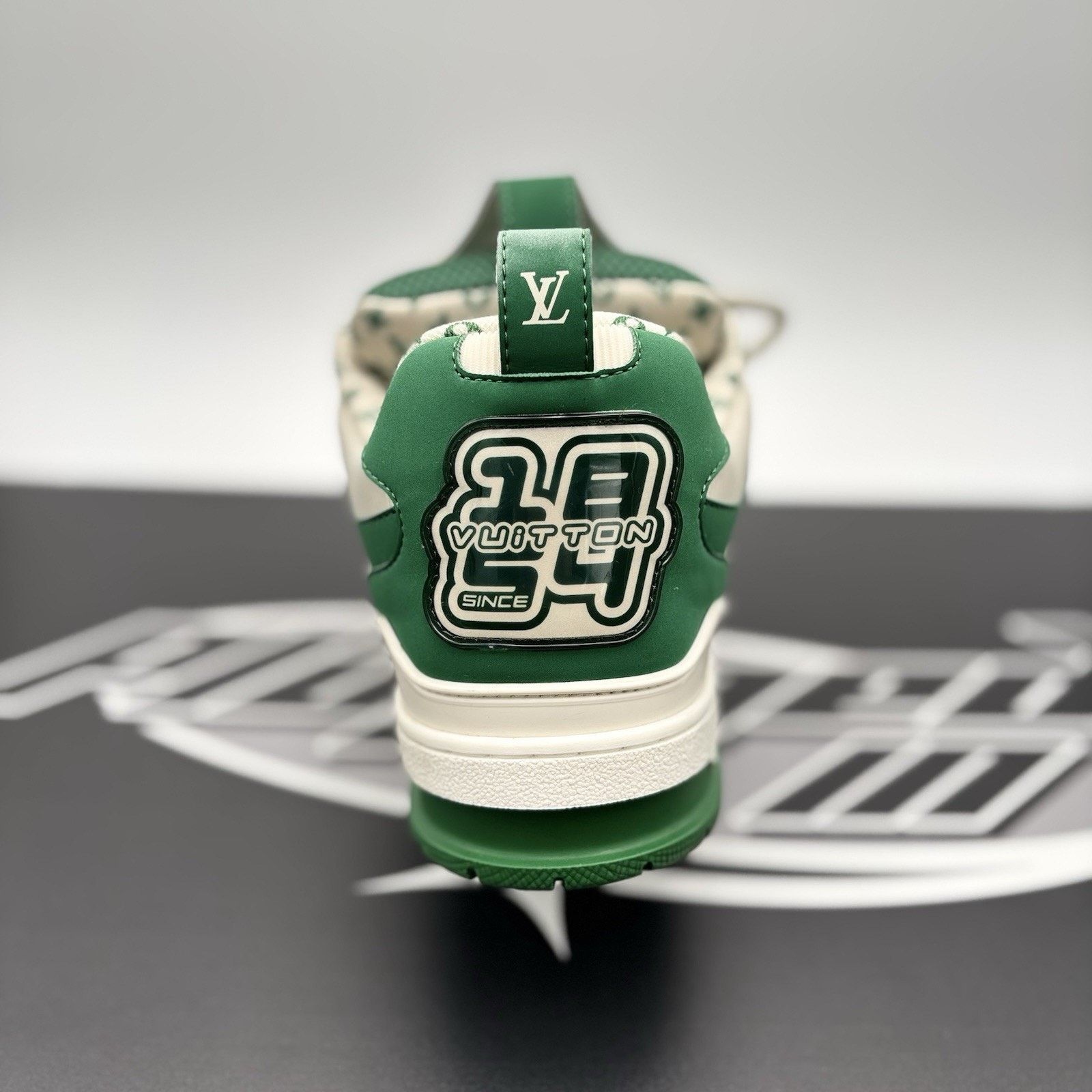 Louis Vuitton Louis Vuitton Skate ' Green, White ' | GREAT CONDITION! Size US 10.5 / EU 43-44 - 3 Thumbnail