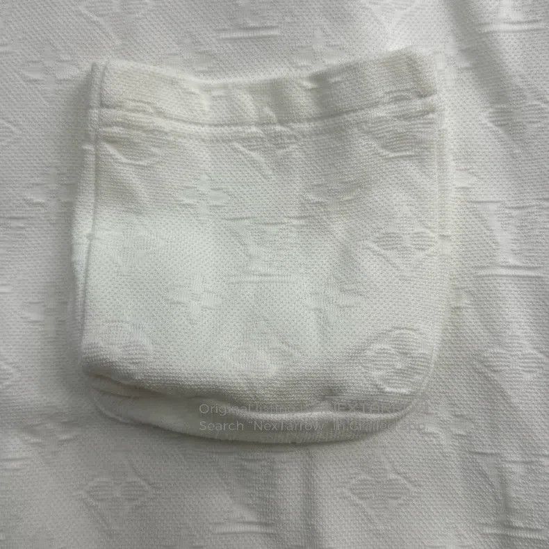 Louis Vuitton Louis Vuitton White dark lines full logo short sleeve Size US M / EU 48-50 / 2 - 7 Thumbnail