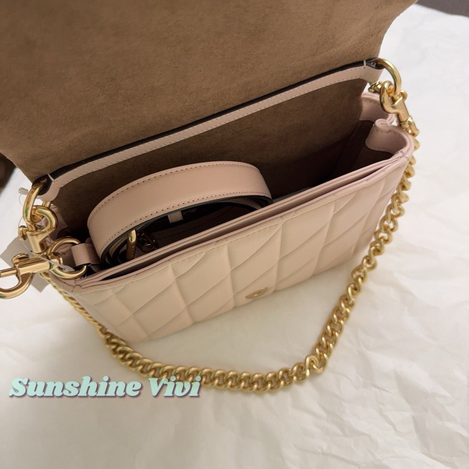 Coach NWT Coach Quinn Bag Crossbody Handbag leather CY663 Blush Size ONE SIZE - 5 Thumbnail
