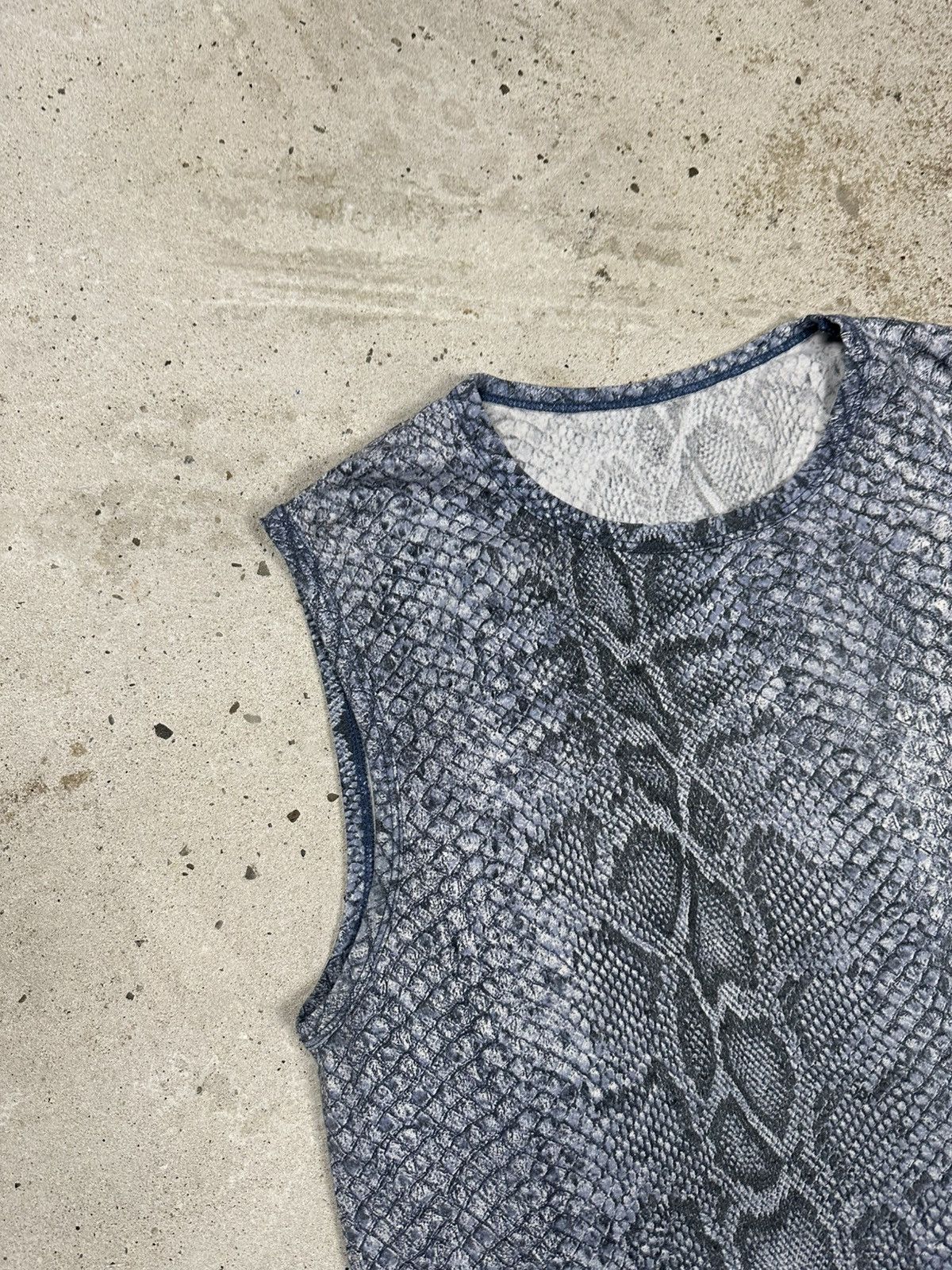 Roberto Cavalli Vintage 2000s Roberto Cavalli Snake Skin Print Tank Top Size XL / US 12-14 / IT 48-50 - 5 Thumbnail