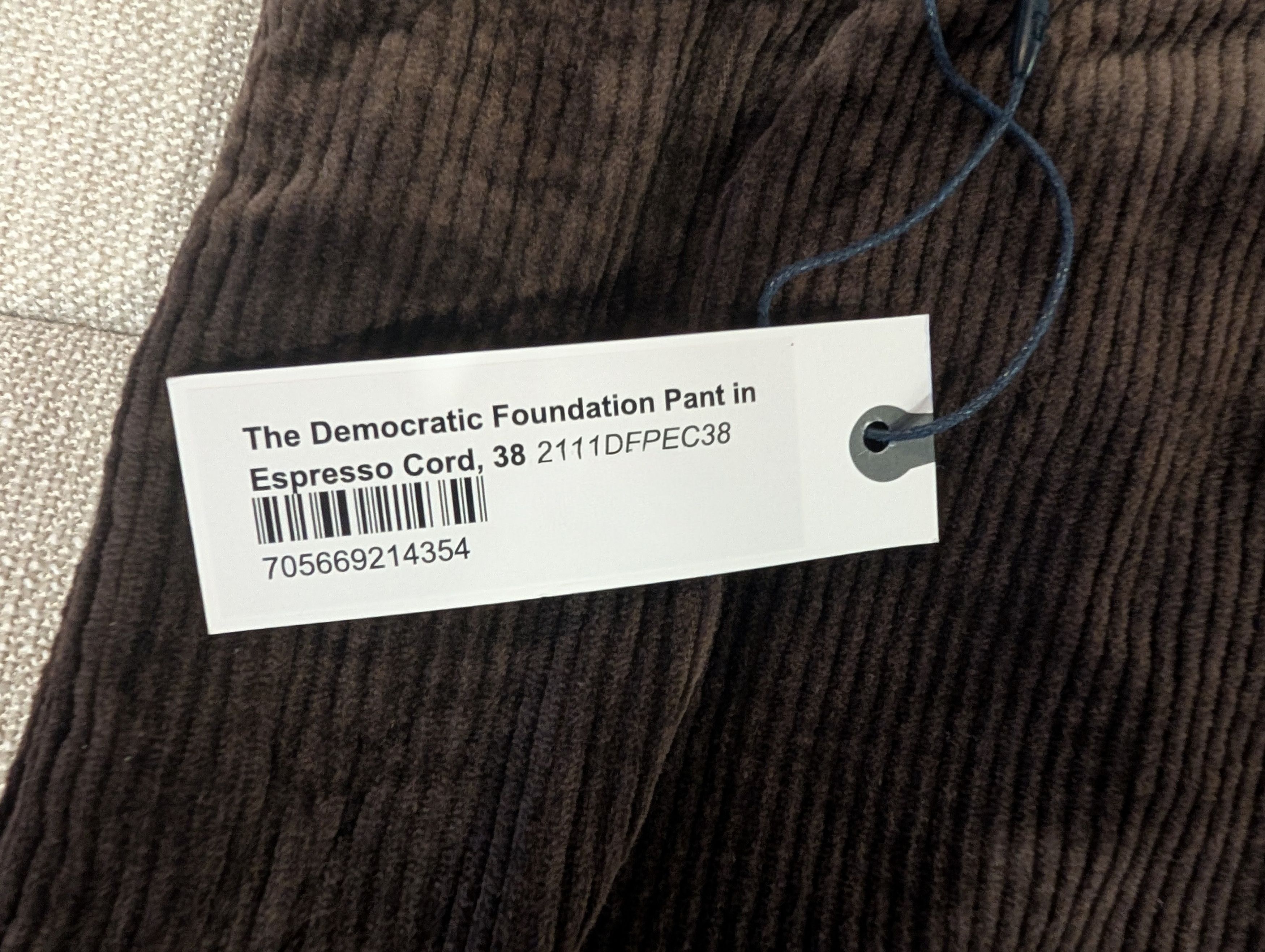 Taylor Stitch The Democratic Foundation Pant in Espresso Cord. Size US 38 / EU 54 - 7 Thumbnail