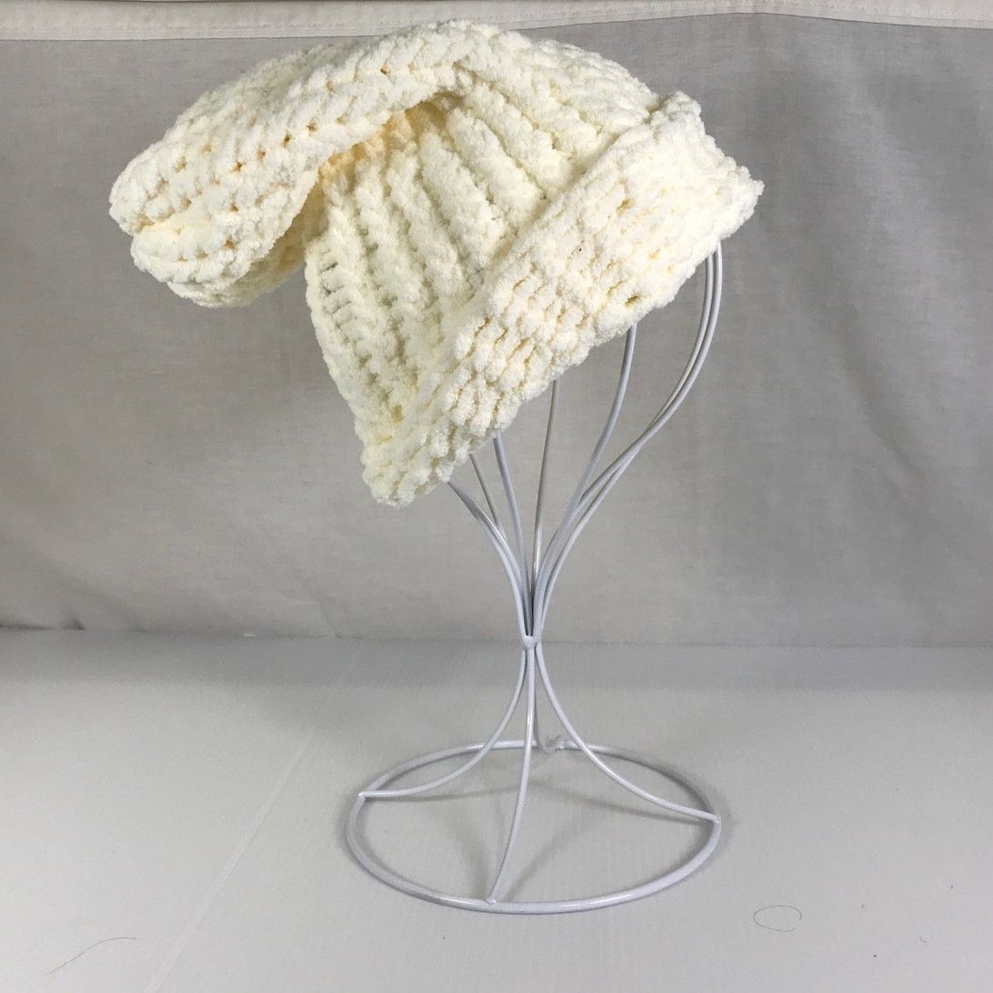 Handmade NWT Handmade Chunky Knitted Cream Kid Teen Slouchy Beanie Size ONE SIZE - 3 Thumbnail