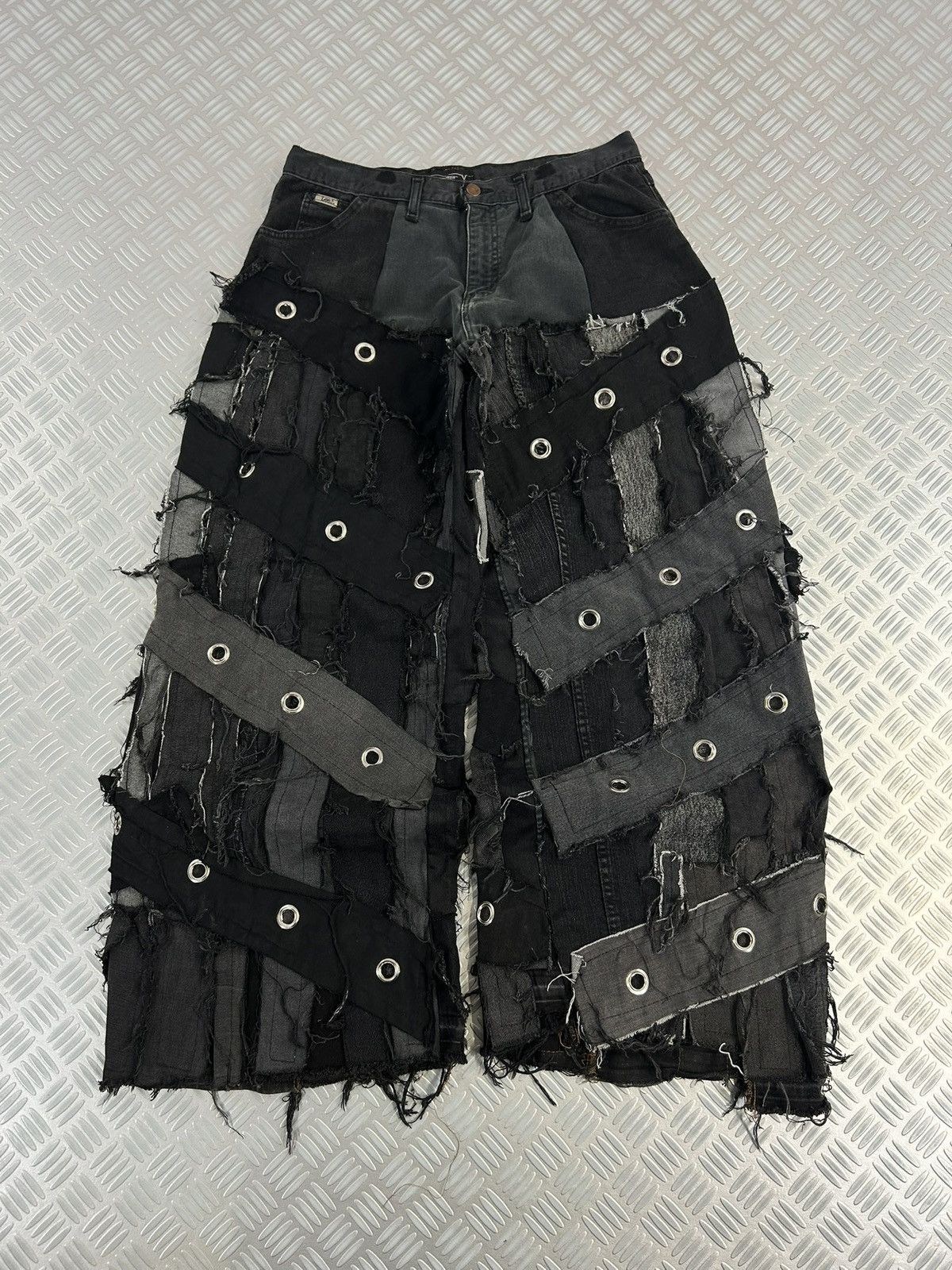 Designer Custom baggy jeans handmade distressed patchwork opium punk Size US 32 / EU 48 - 3 Thumbnail