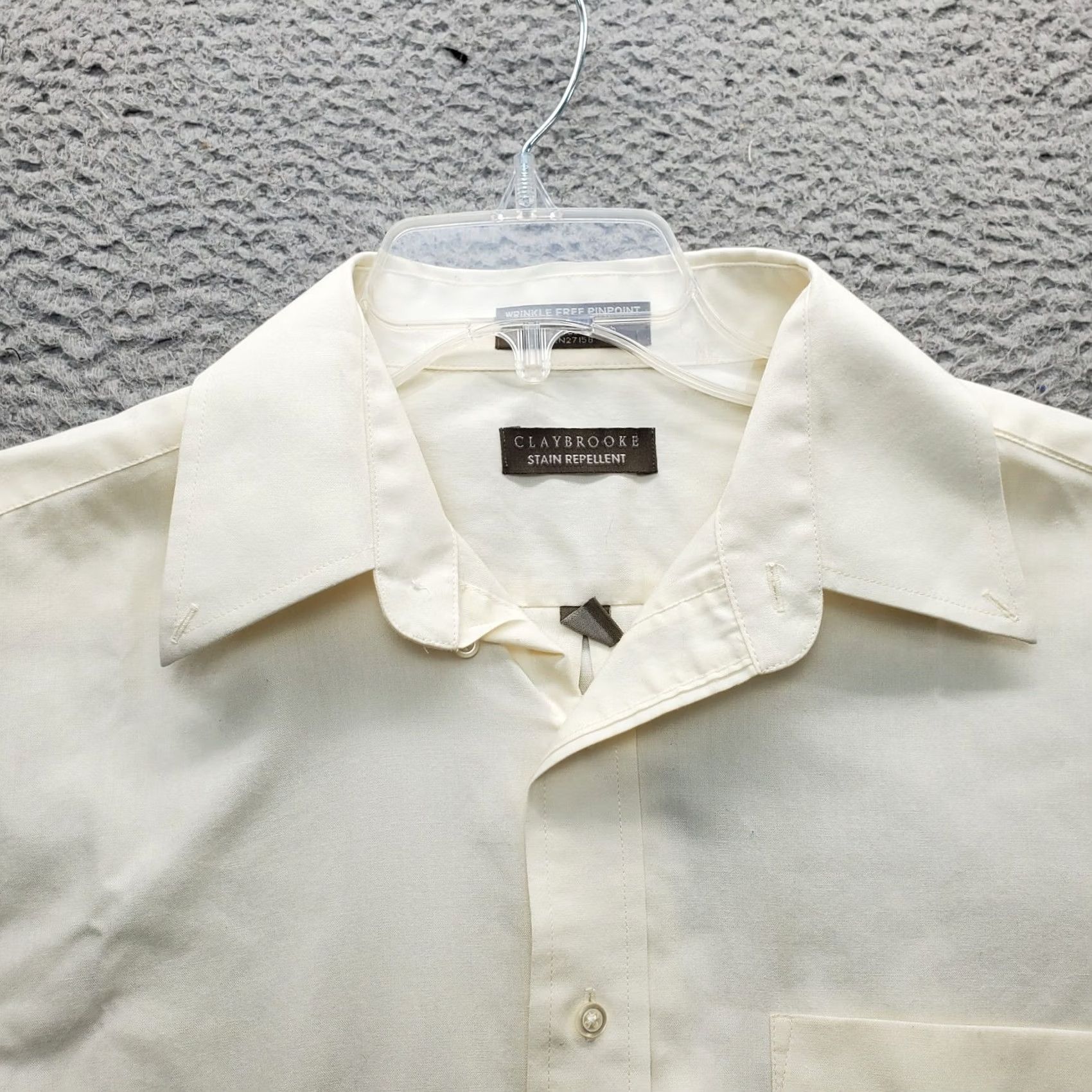 Vintage Claybrooke Dress Shirt Mens M Tan Wrinkle Free Pinpoint Collared Stain Repellent Shirt Mens M Tan Wrinkle Free Pinpoint Collared Stain Repellent Size 40R - 7 Thumbnail