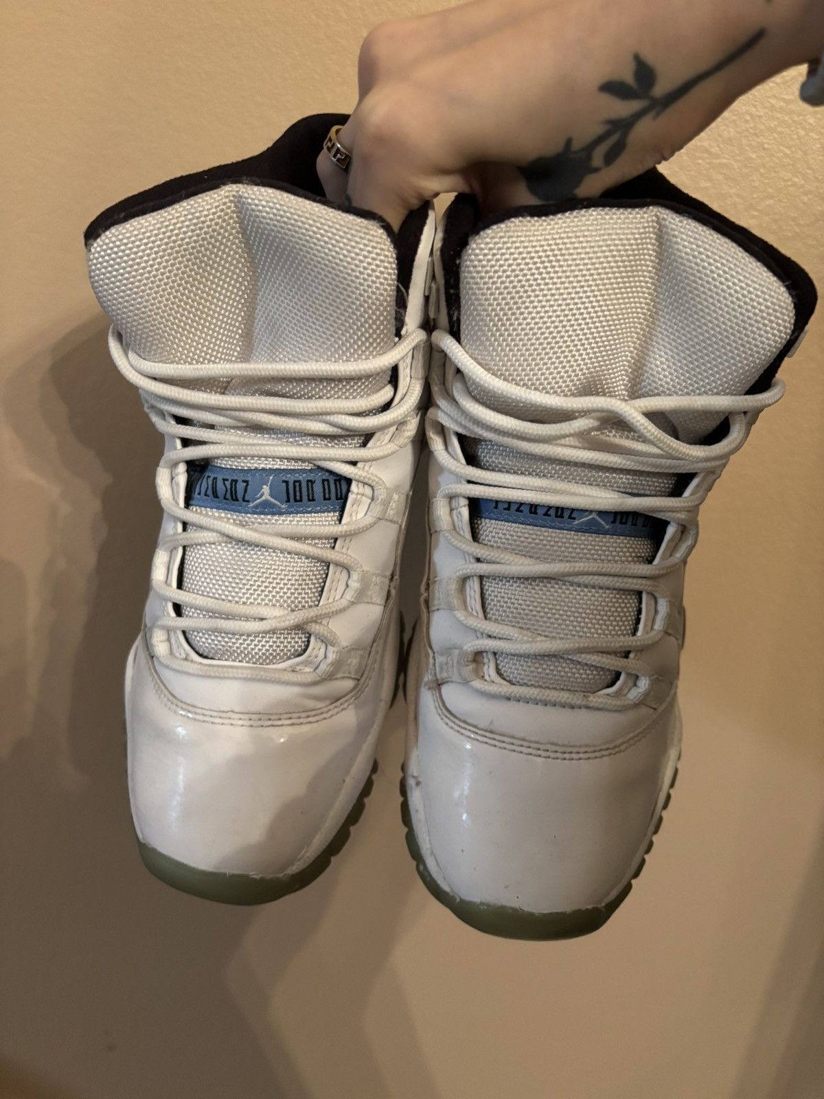 Jordan Brand Air Jordan 11 BG 'Legend Blue' Size US 5.5 / IT 35.5 - 3 Thumbnail