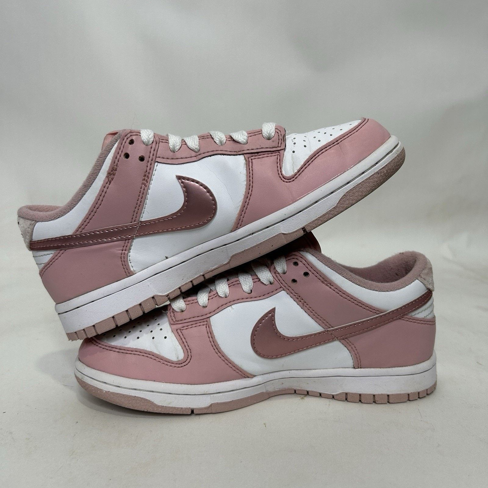 Nike Nike Dunk Low GS “Pink Velvet White” Size US 6.5 / IT 36.5 - 2 Thumbnail