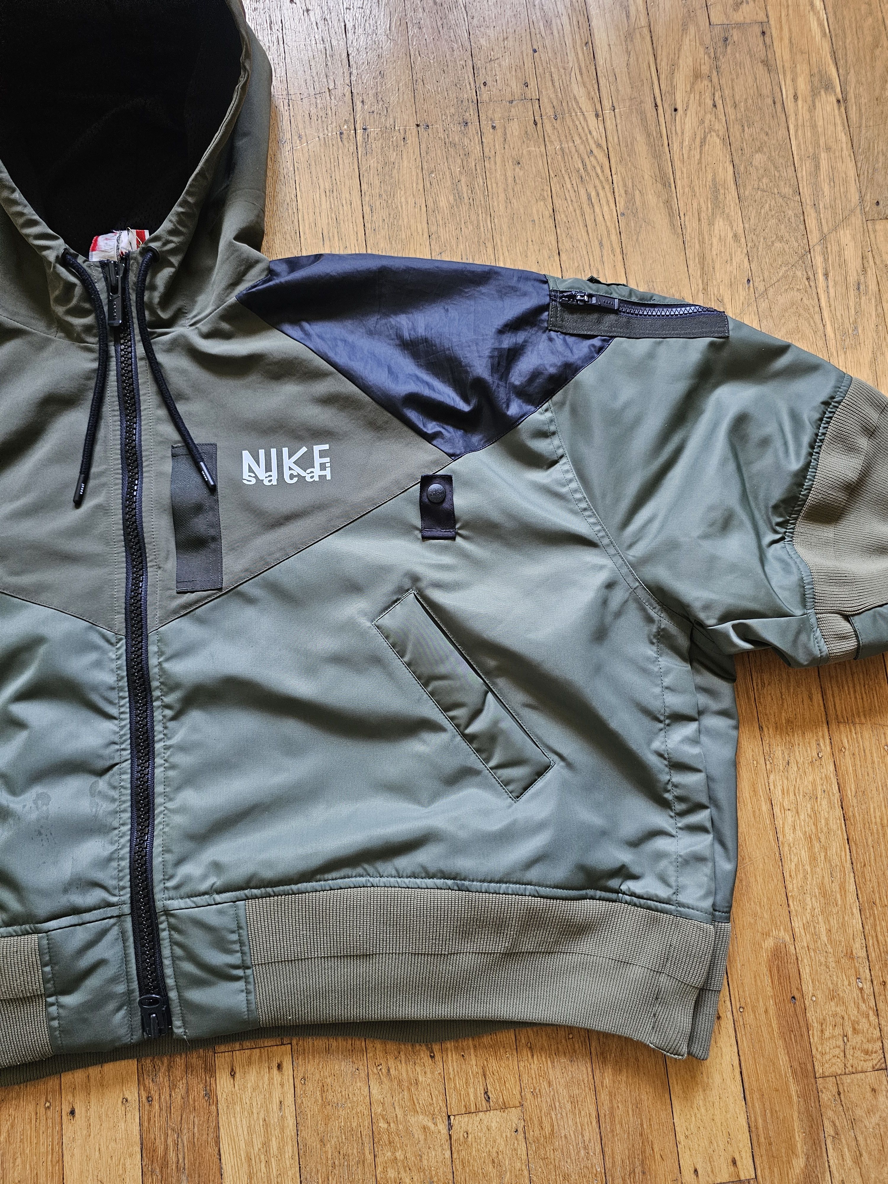 Nike × Sacai Sacai x Nike Cropped Bomber Size US M / EU 48-50 / 2 - 8 Thumbnail
