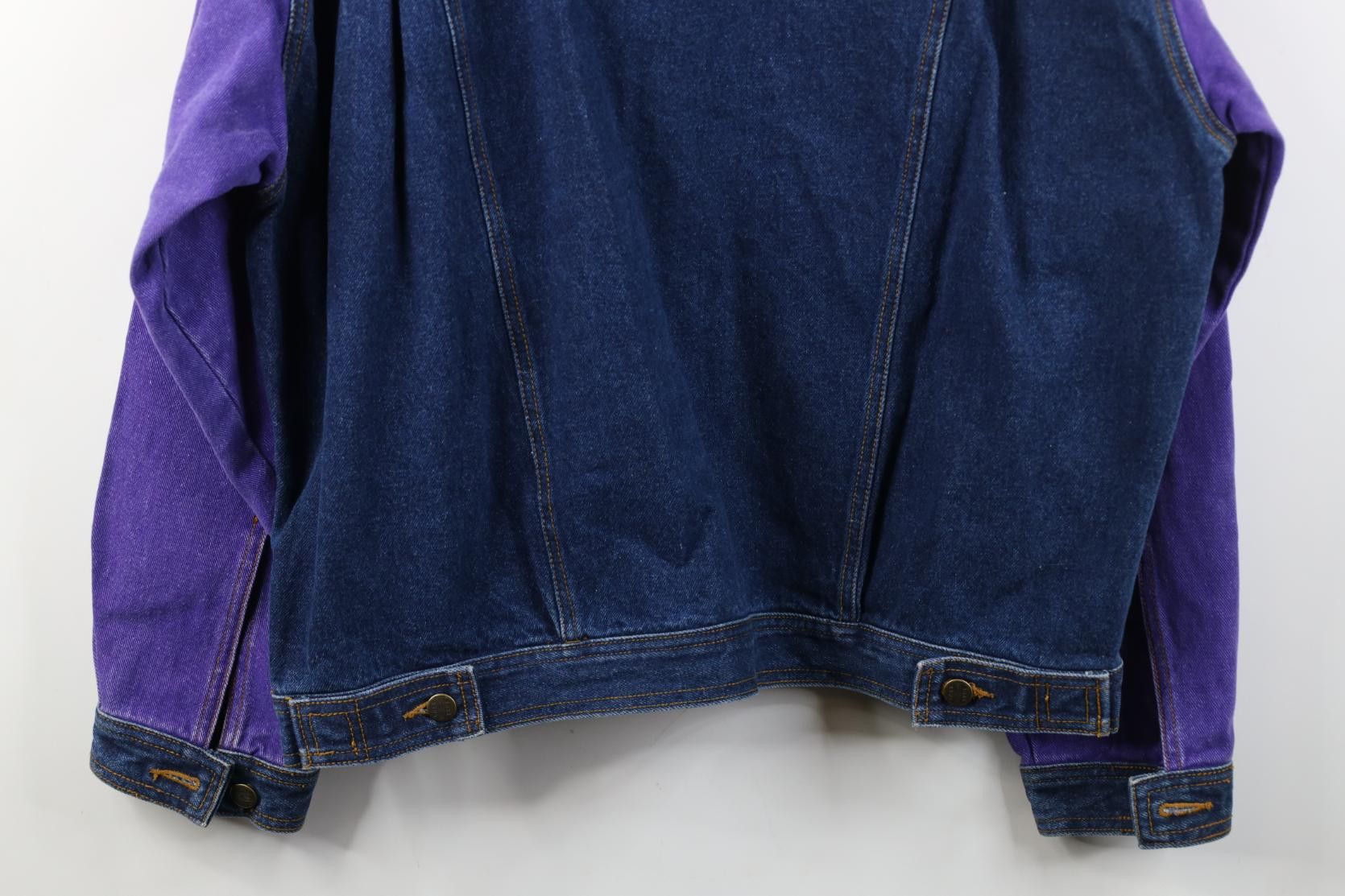 Vintage Deadstock Vintage 90s Streetwear Hooded Denim Trucker Jacket Size US L / EU 52-54 / 3 - 17 Thumbnail