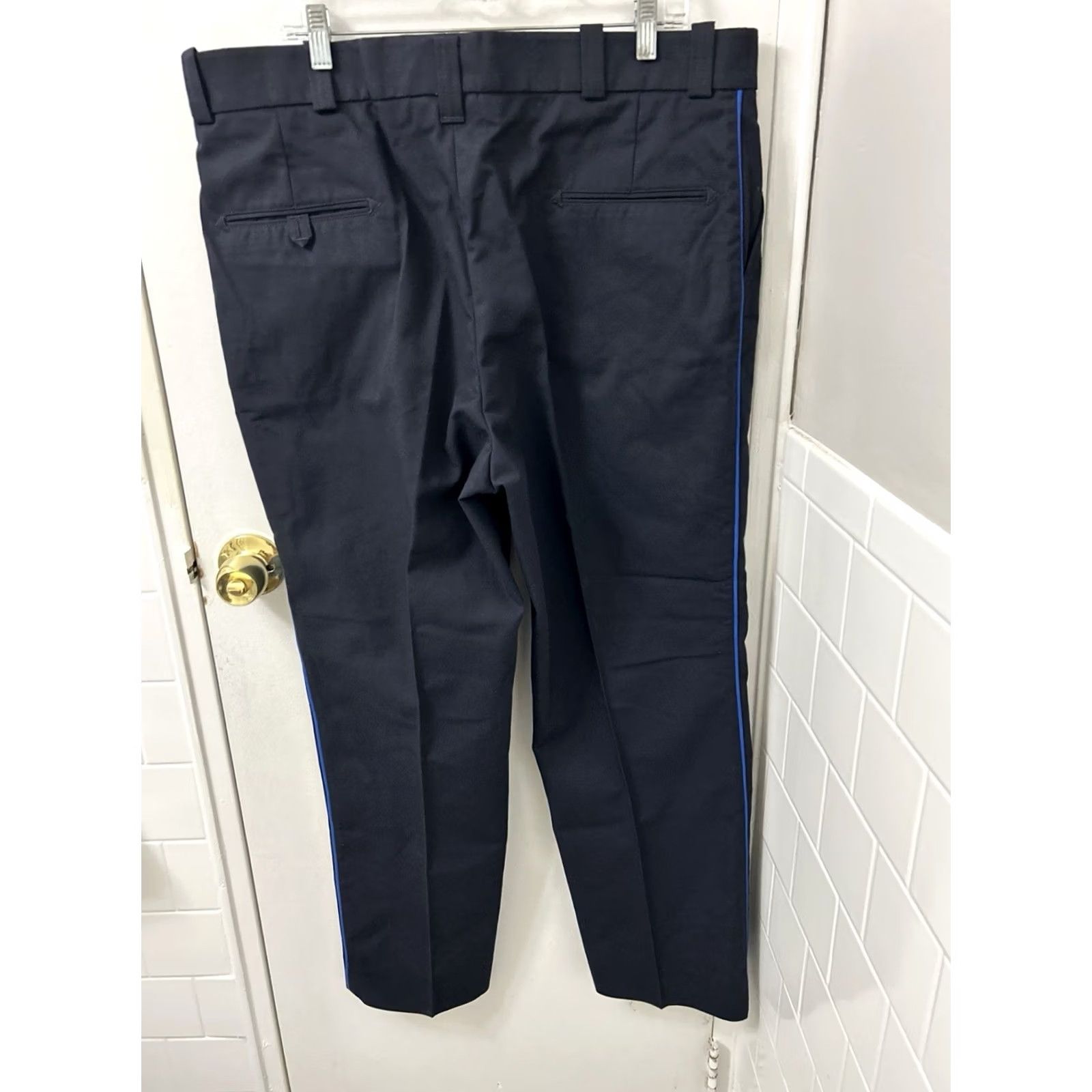 Vintage VINTAGE Horace Small Work Pants Mens 40x31 Navy Blue Polyester Cotton Uniform NWT Navy Mens Pants 40x31 Blue NWT Size US 40 / EU 56 - 7 Thumbnail