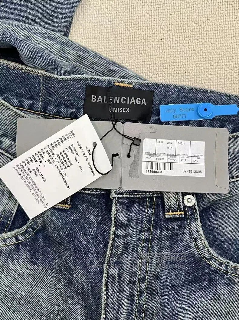 Balenciaga Balenciaga Washed Mid. Size US 32 / EU 48 - 4 Thumbnail