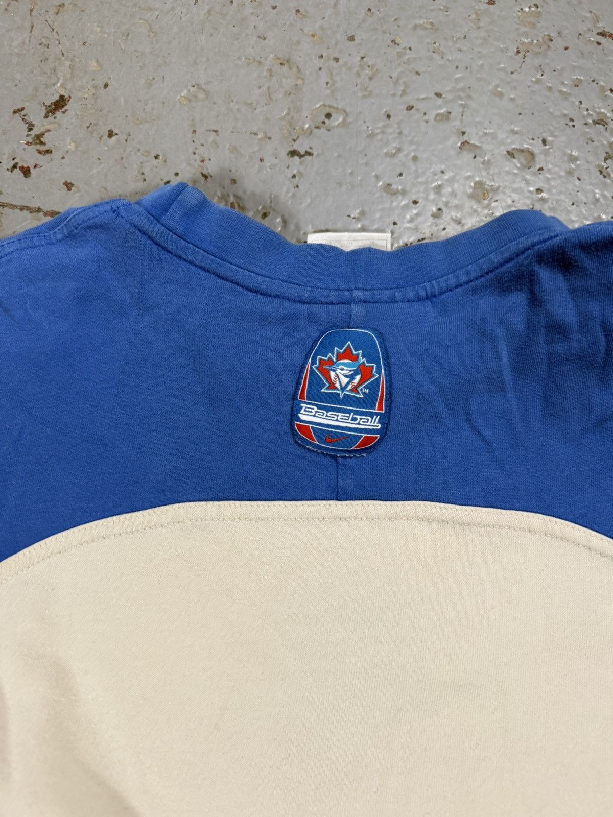 Nike Insane Vintage Nike Bluejays Mlb Jersey Y2K Tee Size US XL / EU 56 / 4 - 8 Thumbnail