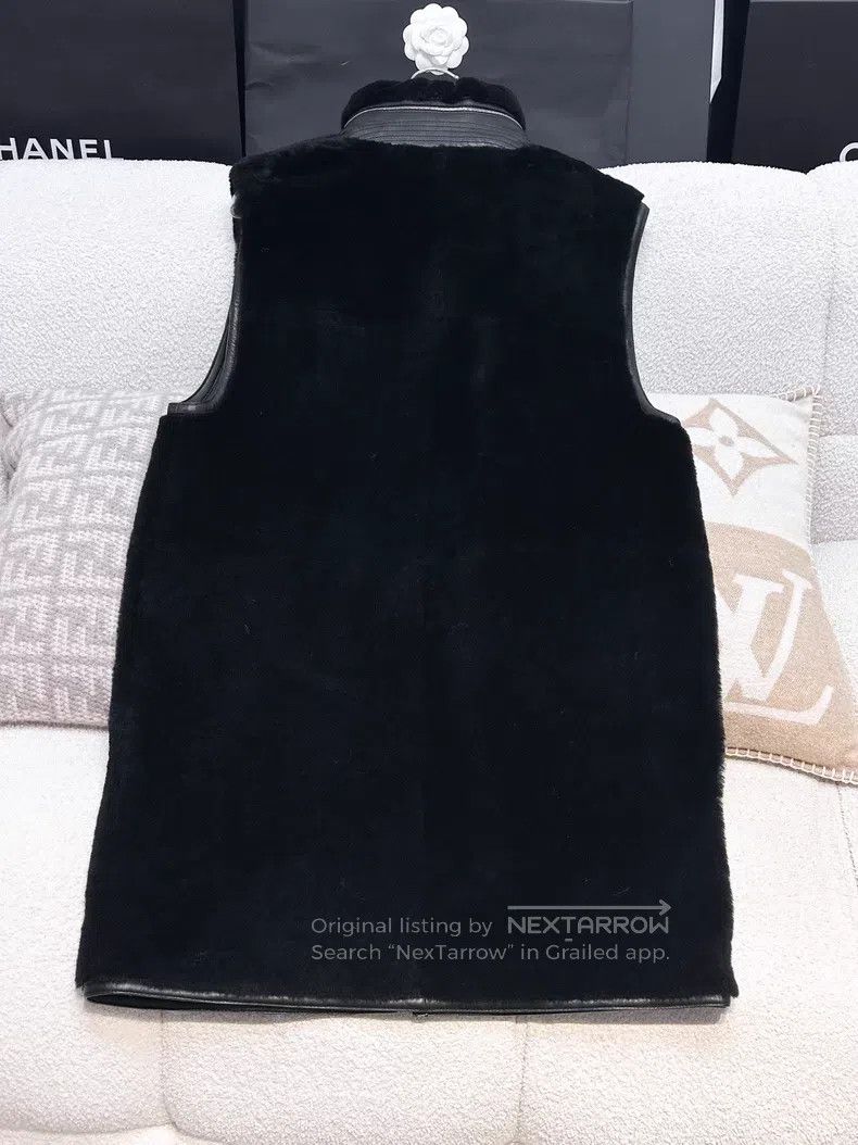 Hermes Hermes Black fur-lined sleeveless coat vest jacket Size XS / US 0-2 / IT 36-38 - 7 Thumbnail