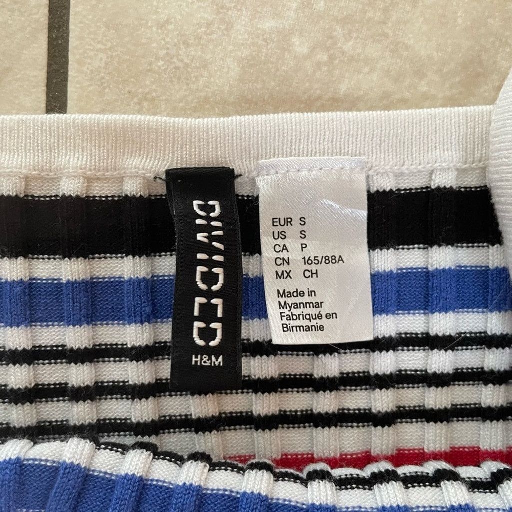 Divided 2 Small H&M Divided Stripped Crop Tops Size XS / US 0-2 / IT 36-38 - 3 Thumbnail