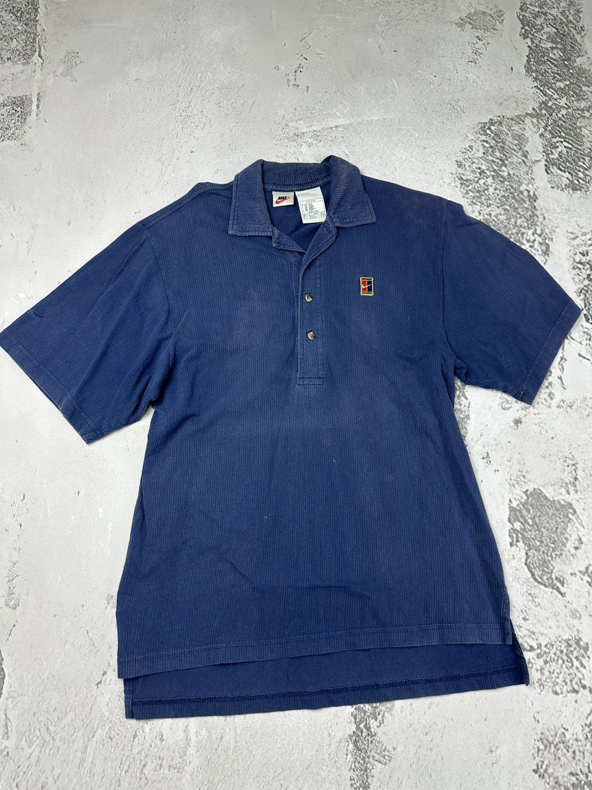 Nike Vintage 90s Nike Court Faded Polo y2K Shirt Size US M / EU 48-50 / 2 - 1 Thumbnail