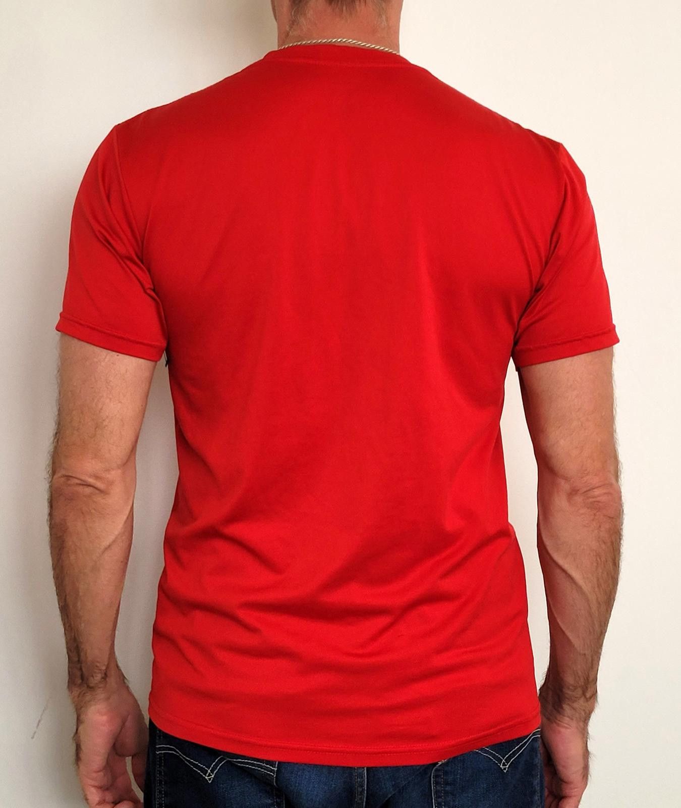 Marvel Comics Marvel Spider-Man Red Graphic T-Shirt MD 38/40 Mad Engine Size US M / EU 48-50 / 2 - 2 Thumbnail