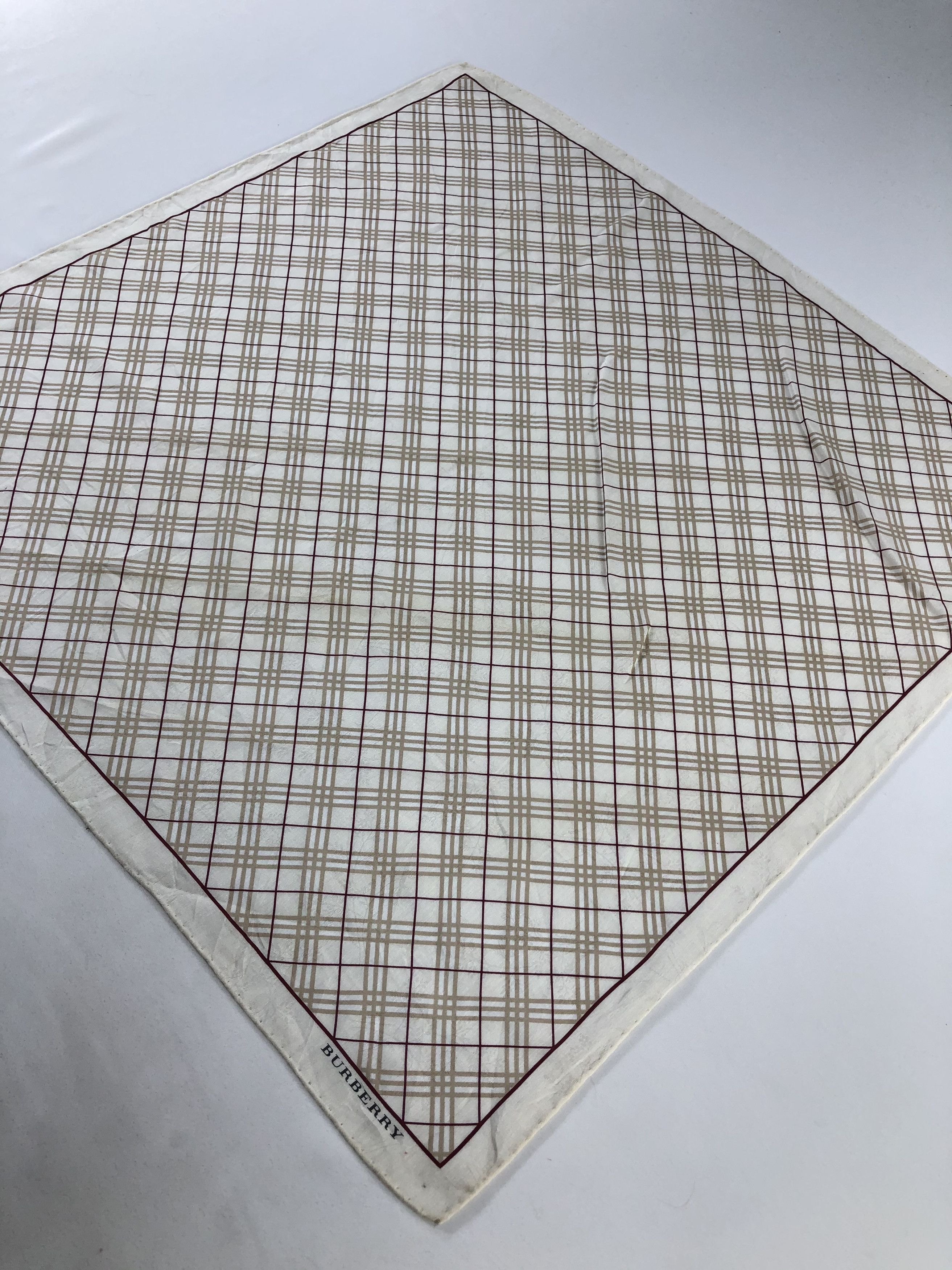 Burberry Burberry Handkerchief / Bandana / Neckerchief Size ONE SIZE - 3 Thumbnail