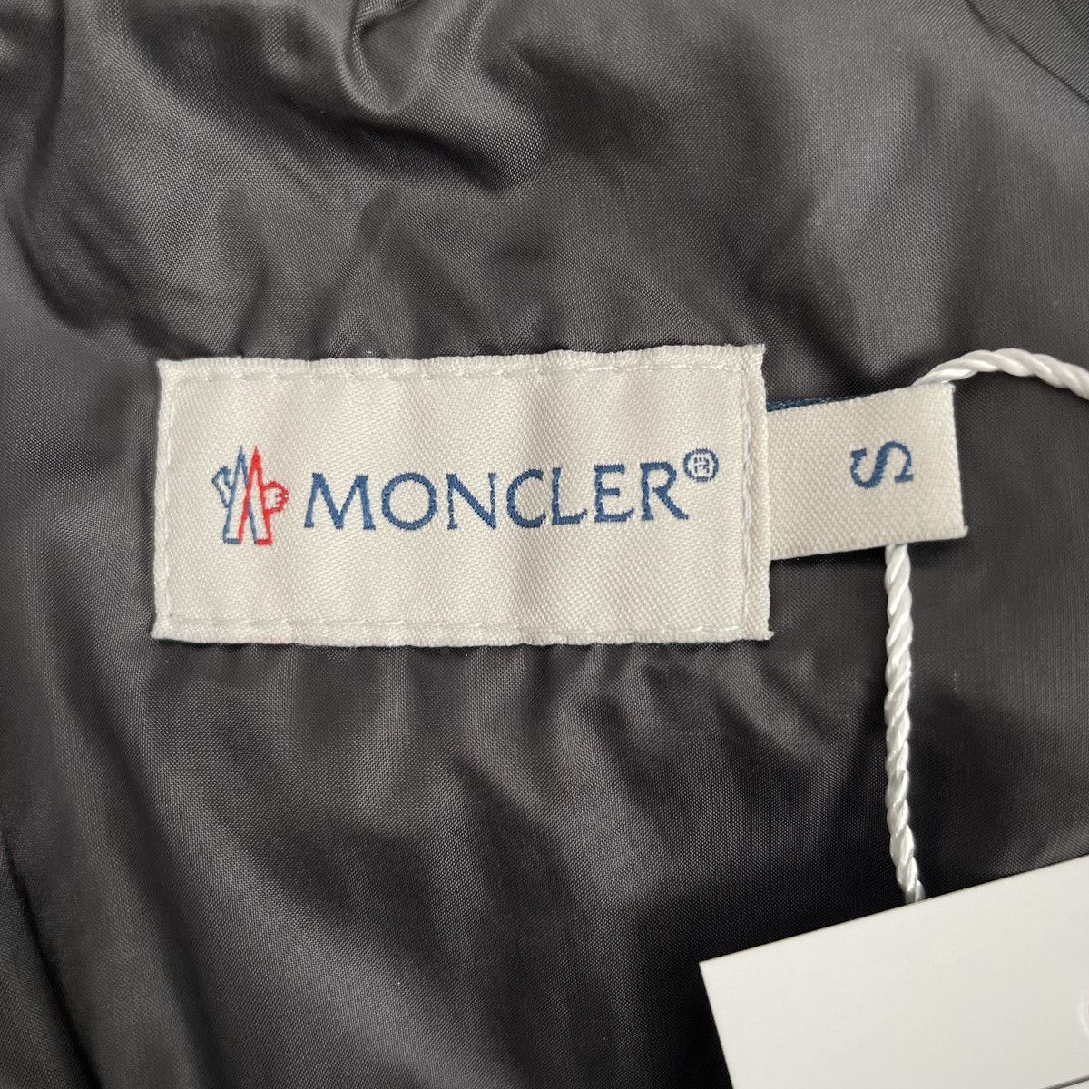 Moncler Moncler Grey Wool Panel Knit Cardigan K26WX Size S / US 4 / IT 40 - 7 Thumbnail