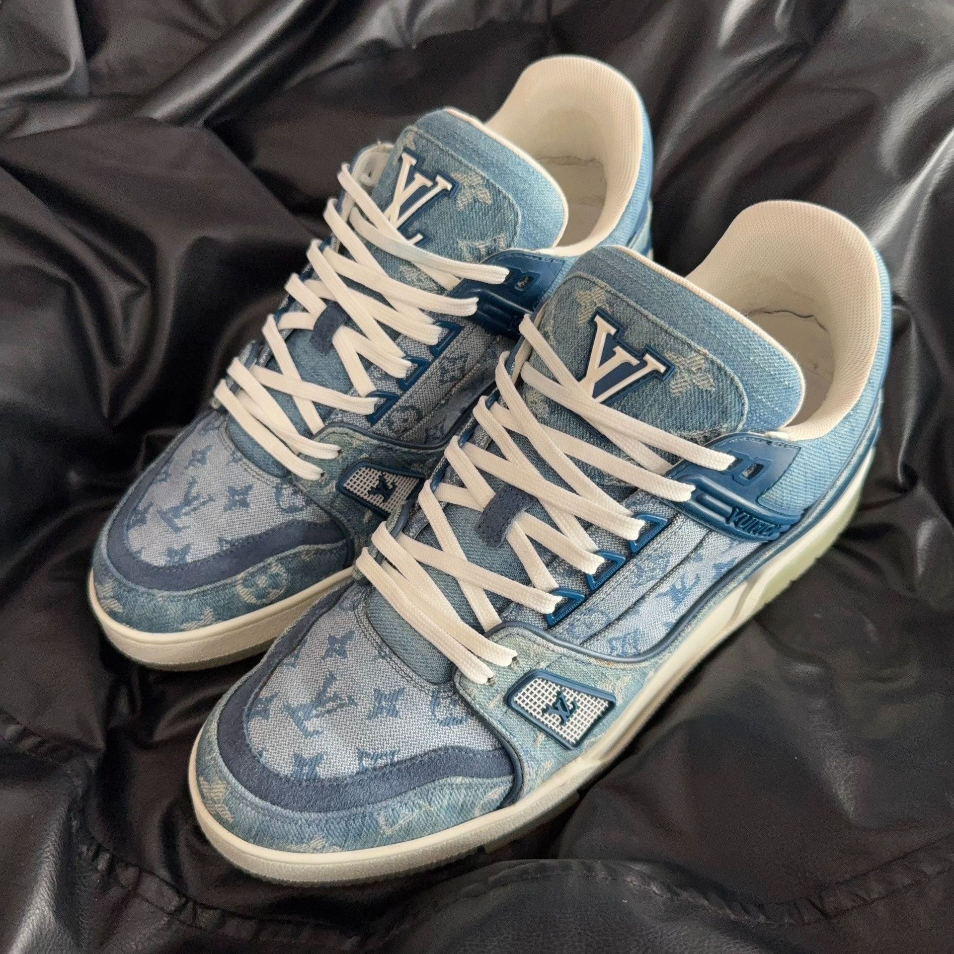 Louis Vuitton Louis Vuitton Training Denim Blue Lowtop Sneakers 42 Men Size US 9 / EU 42 - 1 Thumbnail