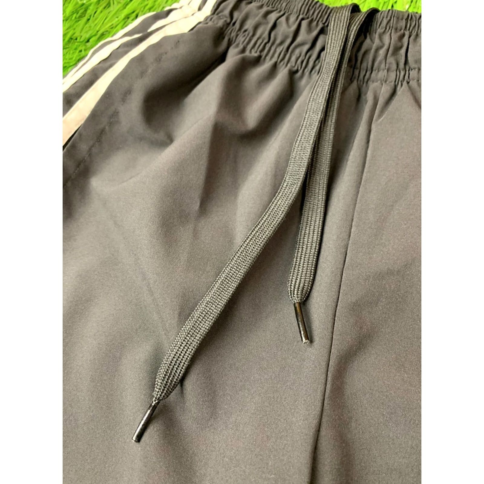 Adidas ADIDAS Performance 2019 Men Sport Training Shorts XS Solid Training Men XS Black and White 2019 Adidas Perdormance Size US 27 - 3 Thumbnail