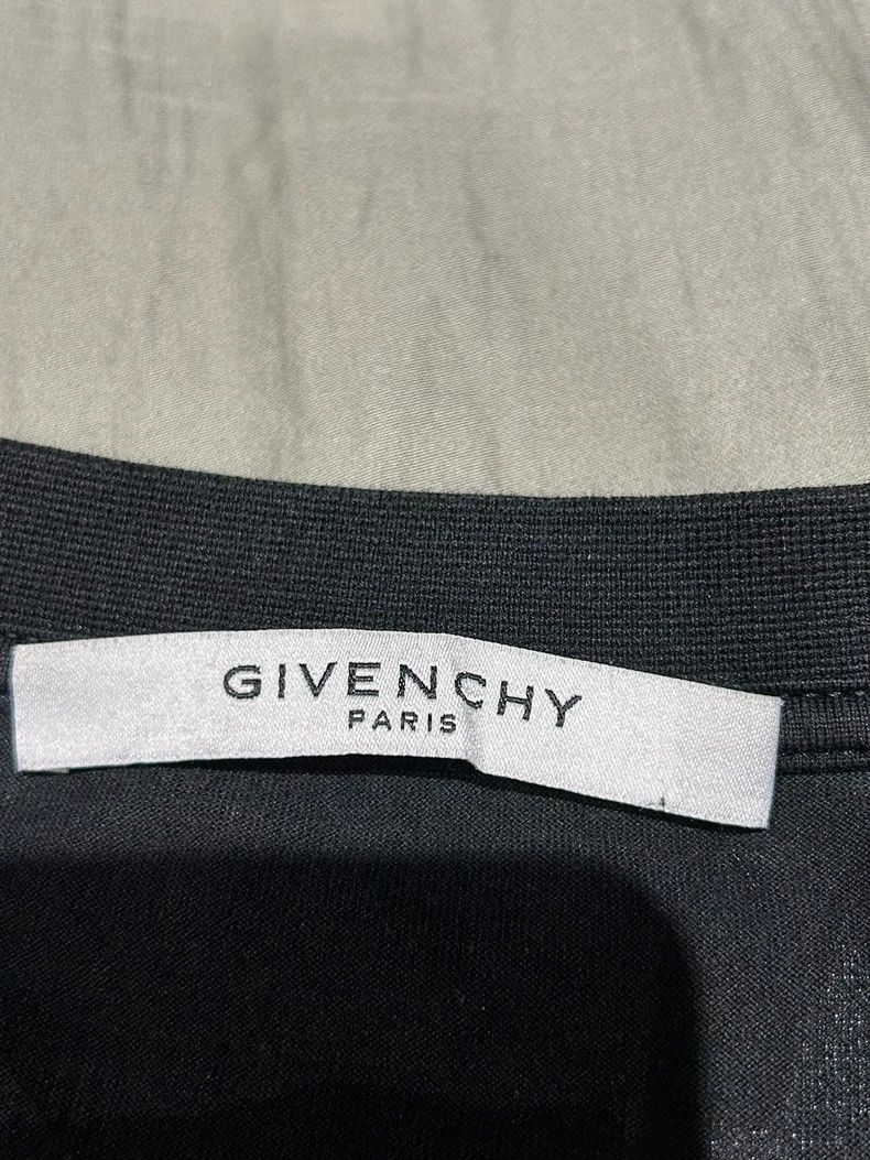 Givenchy Givenchy Classic Faded Five-Star T-Shirt 2506-Nextarrow Size US M / EU 48-50 / 2 - 4 Thumbnail