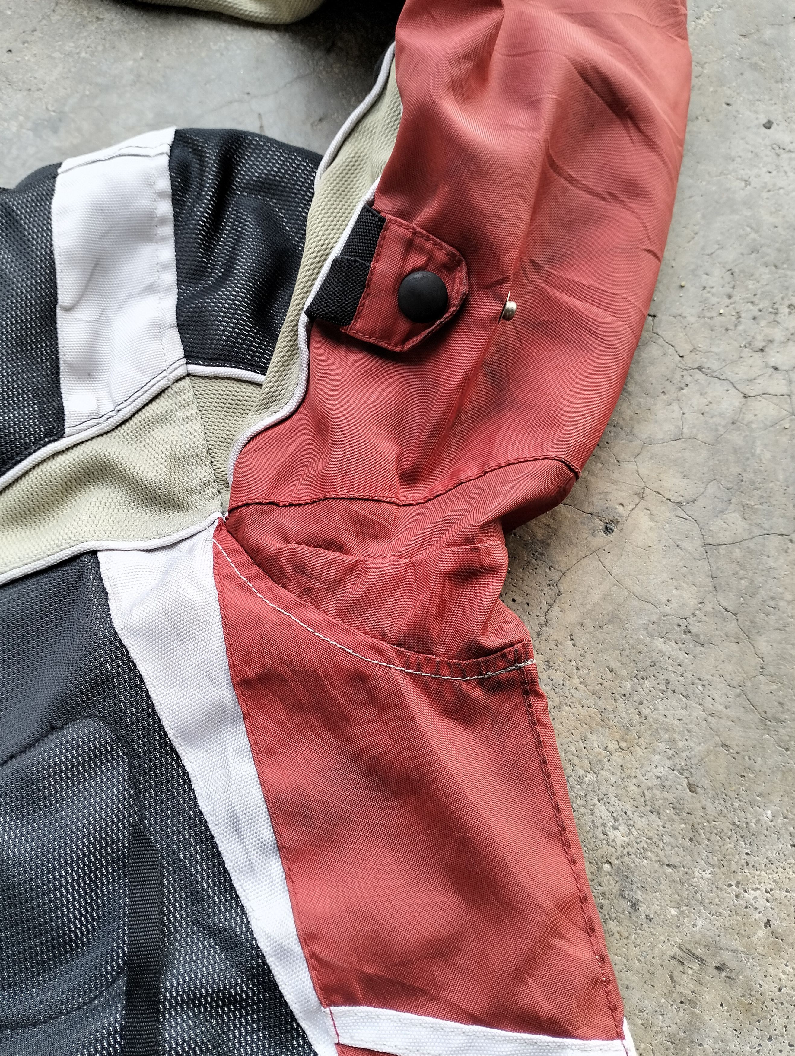Sports Specialties JAPANESE BRAND SPARK RACING CREW RIDE JACKET NO PADDING Size US M / EU 48-50 / 2 - 14 Thumbnail