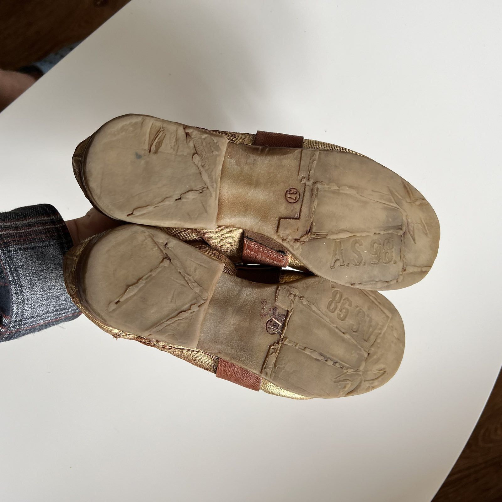 A.S.98 Vintage Japanese A.S98 Gold Leather Air Step Womesn Heels Size US 7 / IT 37 - 5 Thumbnail