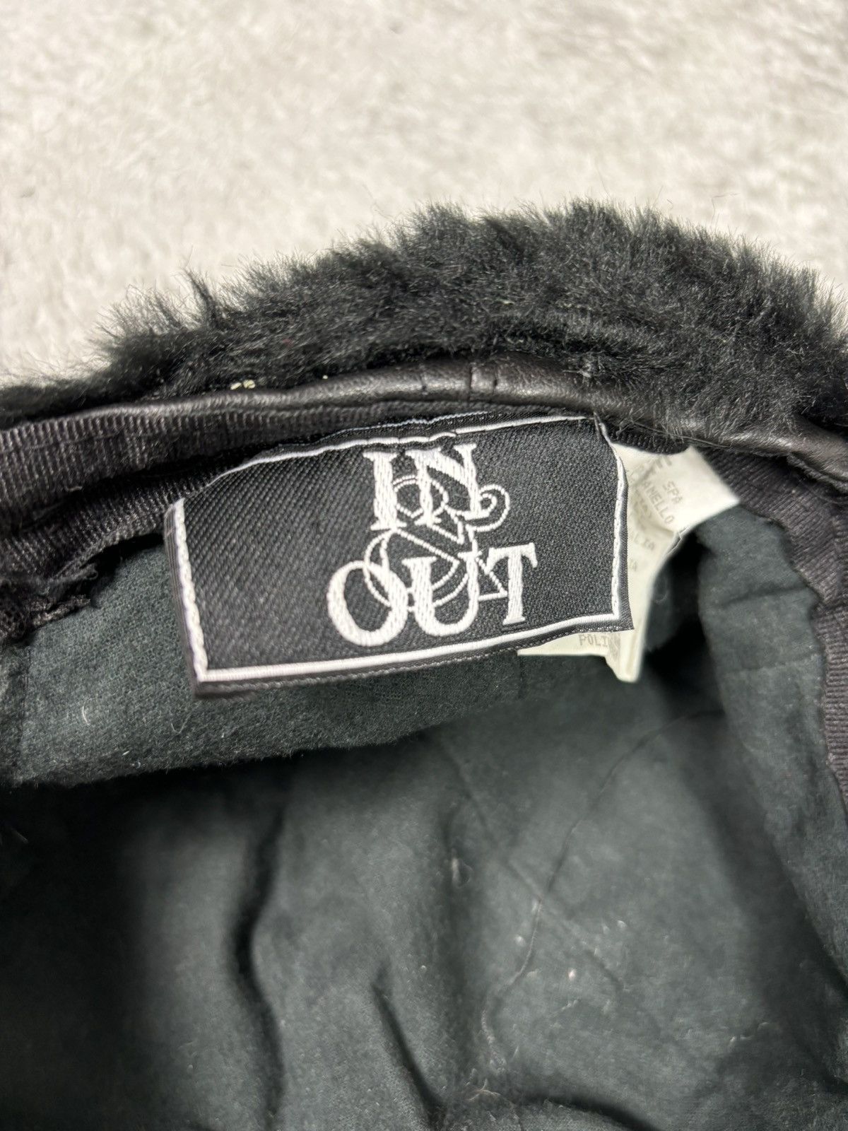 Other In & Out Faux fur Cap Size ONE SIZE - 8 Thumbnail