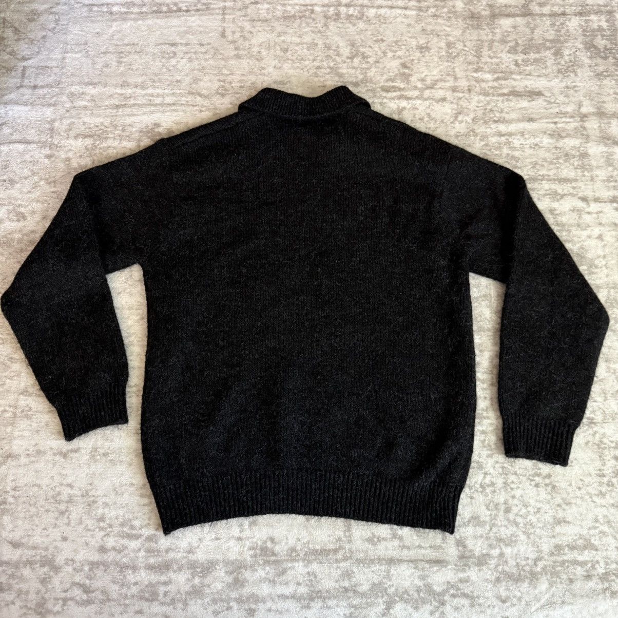 Forever 21 Forever 21 Men's Black Button-Collar Sweater Size US M / EU 48-50 / 2 - 6 Thumbnail
