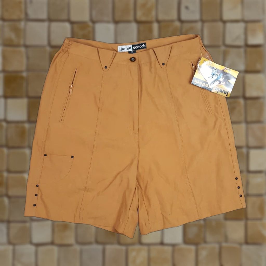 Vintage VINTAGE Jamie Sadock Beige High Waist Polyester Women's 14 Retro Tennis Golf Shorts Size 36" / US 14 / IT 50 - 1 Thumbnail
