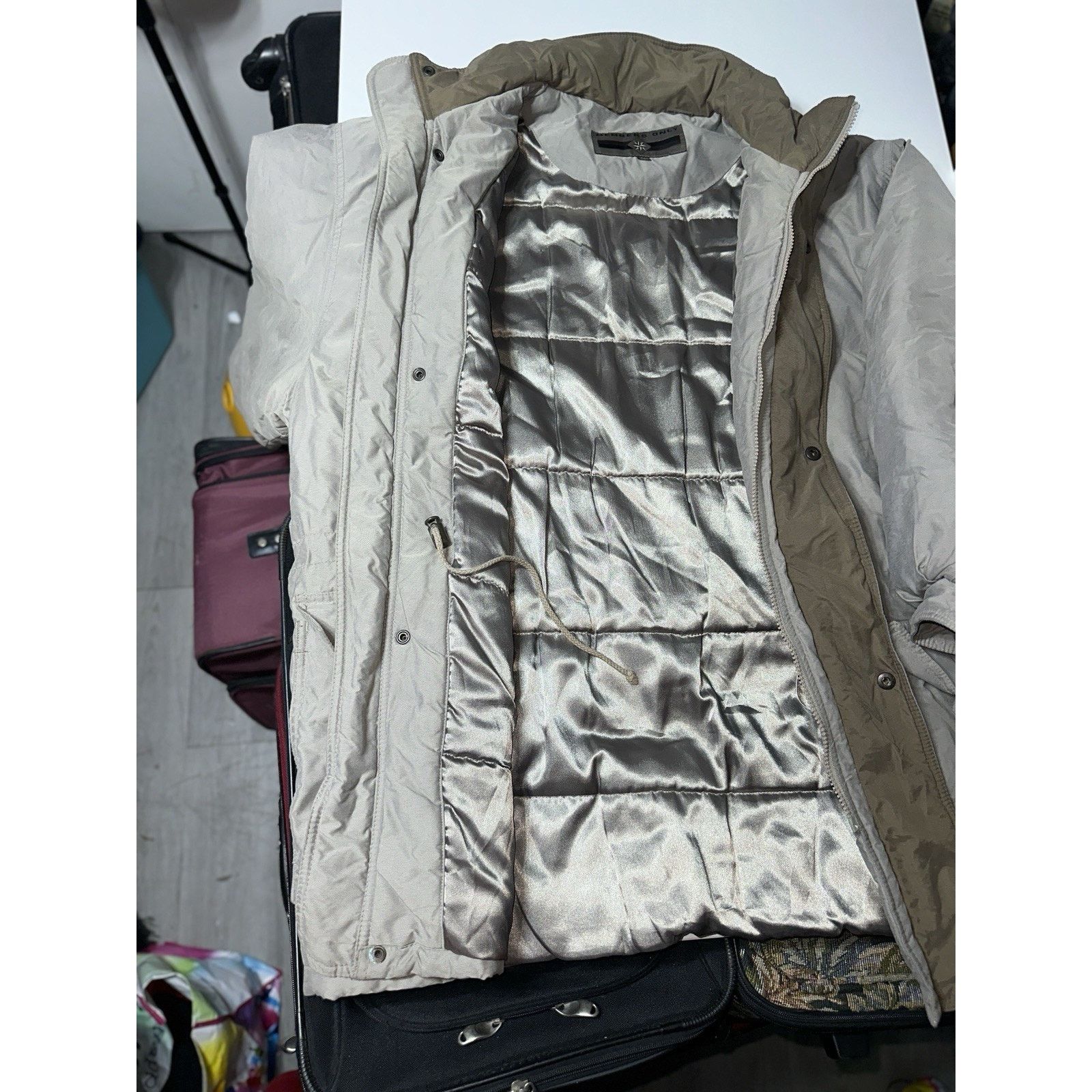Members Only MEMBERS ONLY Men's Jacket LG Puffer Gray Full Length 90s Size US L / EU 52-54 / 3 - 11 Thumbnail