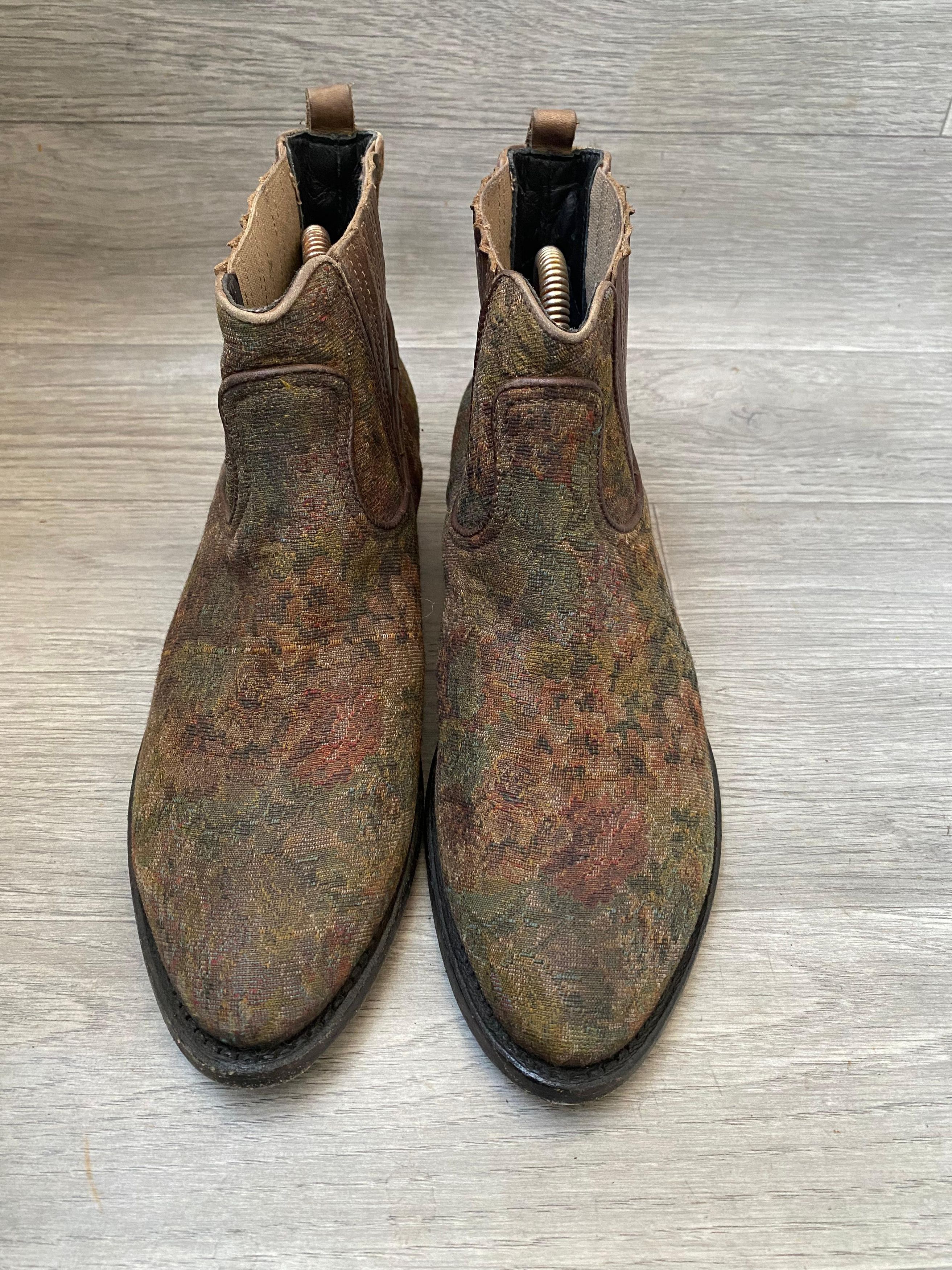 Golden Goose Golden Goose Floral Western Boots Sz 38 Size US 8 / IT 38 - 2 Thumbnail