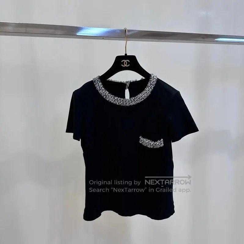 Chanel Chanel Black Short Sleeve T-Shirt with Detail . Size S / US 4 / IT 40 - 1 Thumbnail