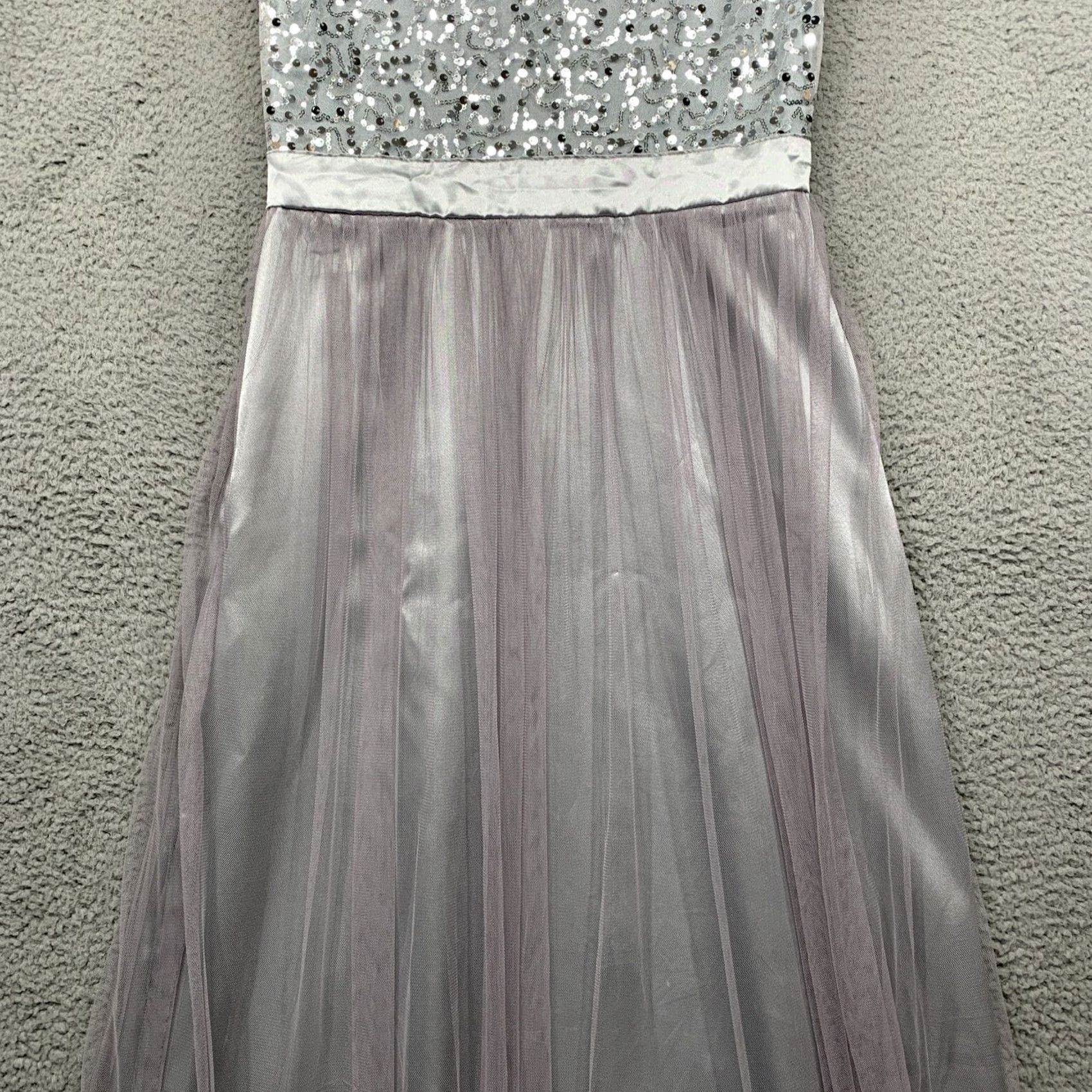 Vintage NEW Long Evening Gown Dress M (READ) Silver Gray Sheer Back Formal Prom NWOT Size M / US 6-8 / IT 42-44 - 3 Thumbnail