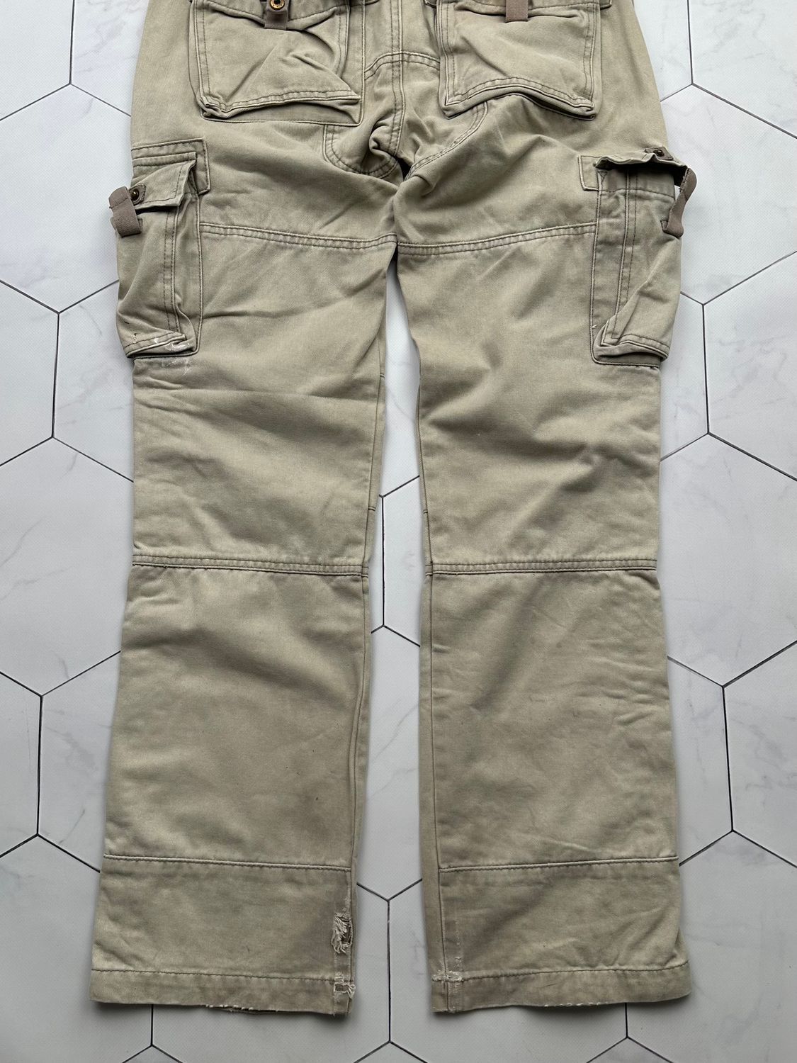 Japanese Brand Vintage Bondage Cargo Pants (B397)E2 Size US 30 / EU 46 - 7 Thumbnail