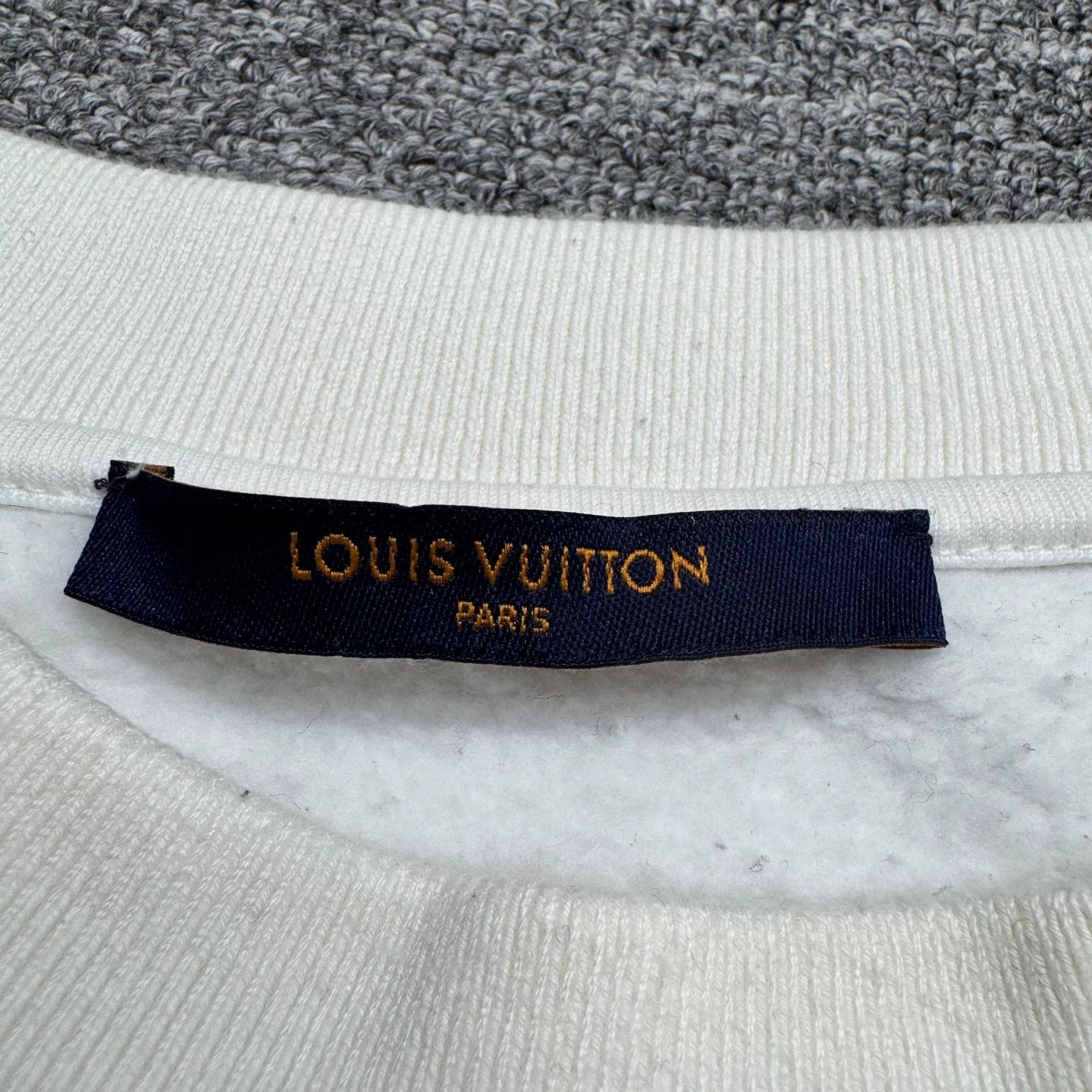 Louis Vuitton LV Embroidered Monogram Flower Sweatshirt M Size US M / EU 48-50 / 2 - 2 Thumbnail