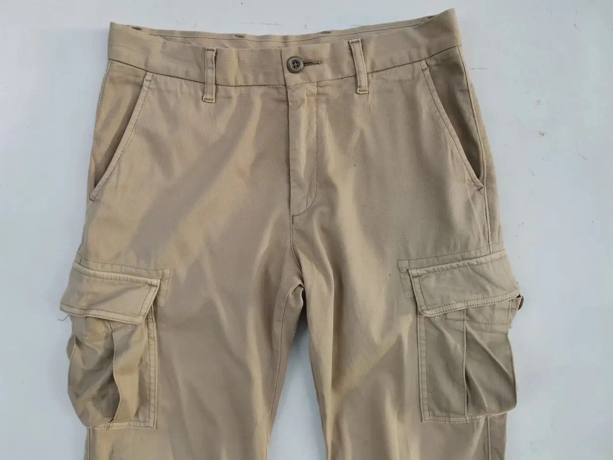 Japanese Brand × Uniqlo Rare!!! Uniqlo Tactical Cargo Multipocket Pants Size US 32 / EU 48 - 3 Thumbnail
