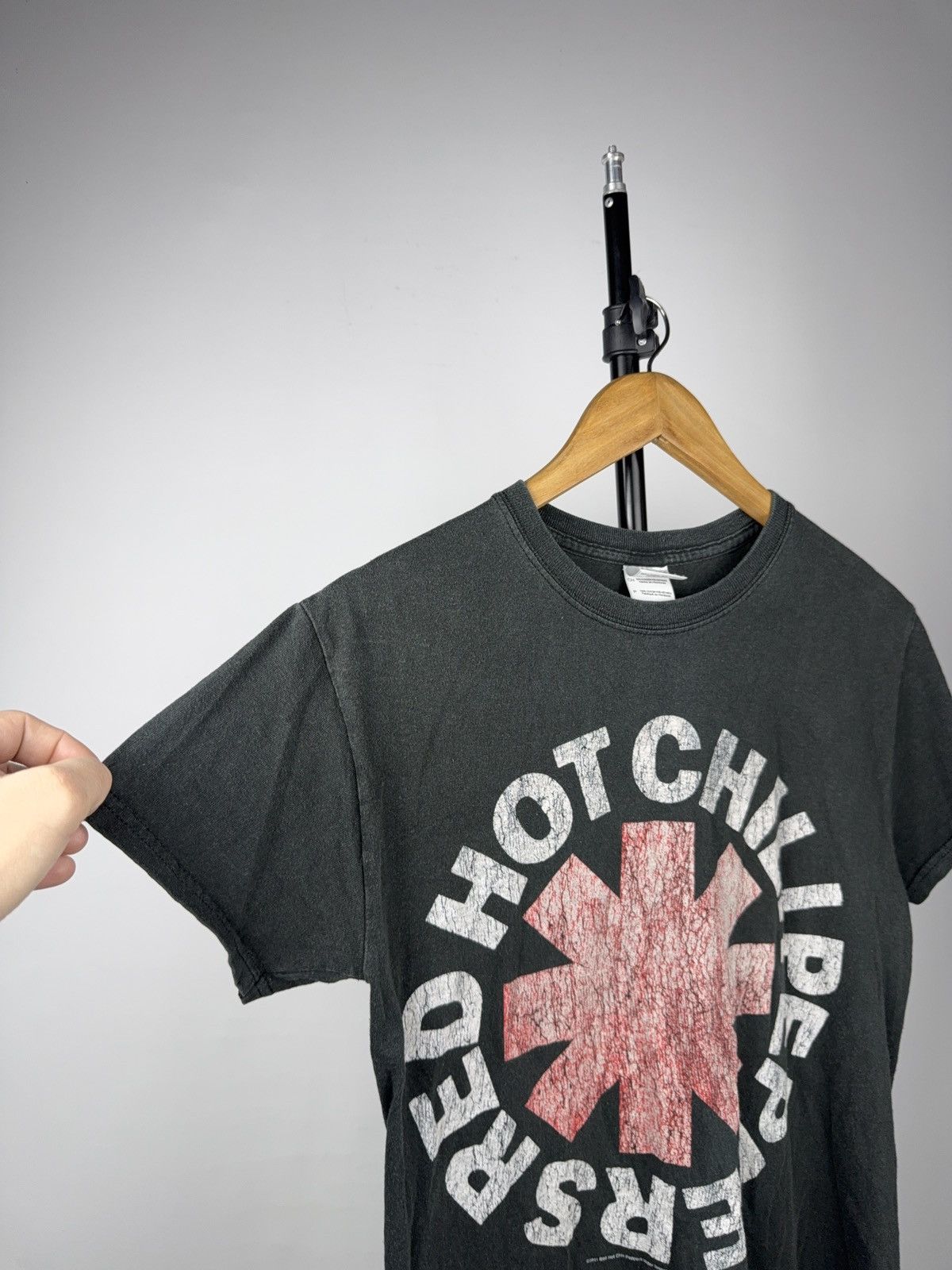 Vintage 00s Red Hot Chili Peppers 2011 Classic Logo Band Tee Vintage Size US S / EU 44-46 / 1 - 3 Thumbnail