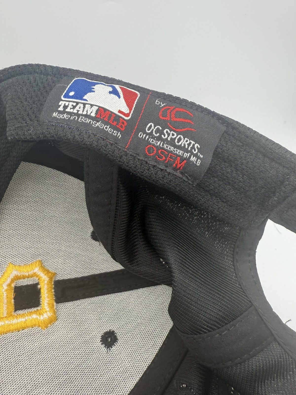 Other Team MLB Pittsburgh Pirates Black Baseball Cap Hat OSFM Size ONE SIZE - 5 Thumbnail