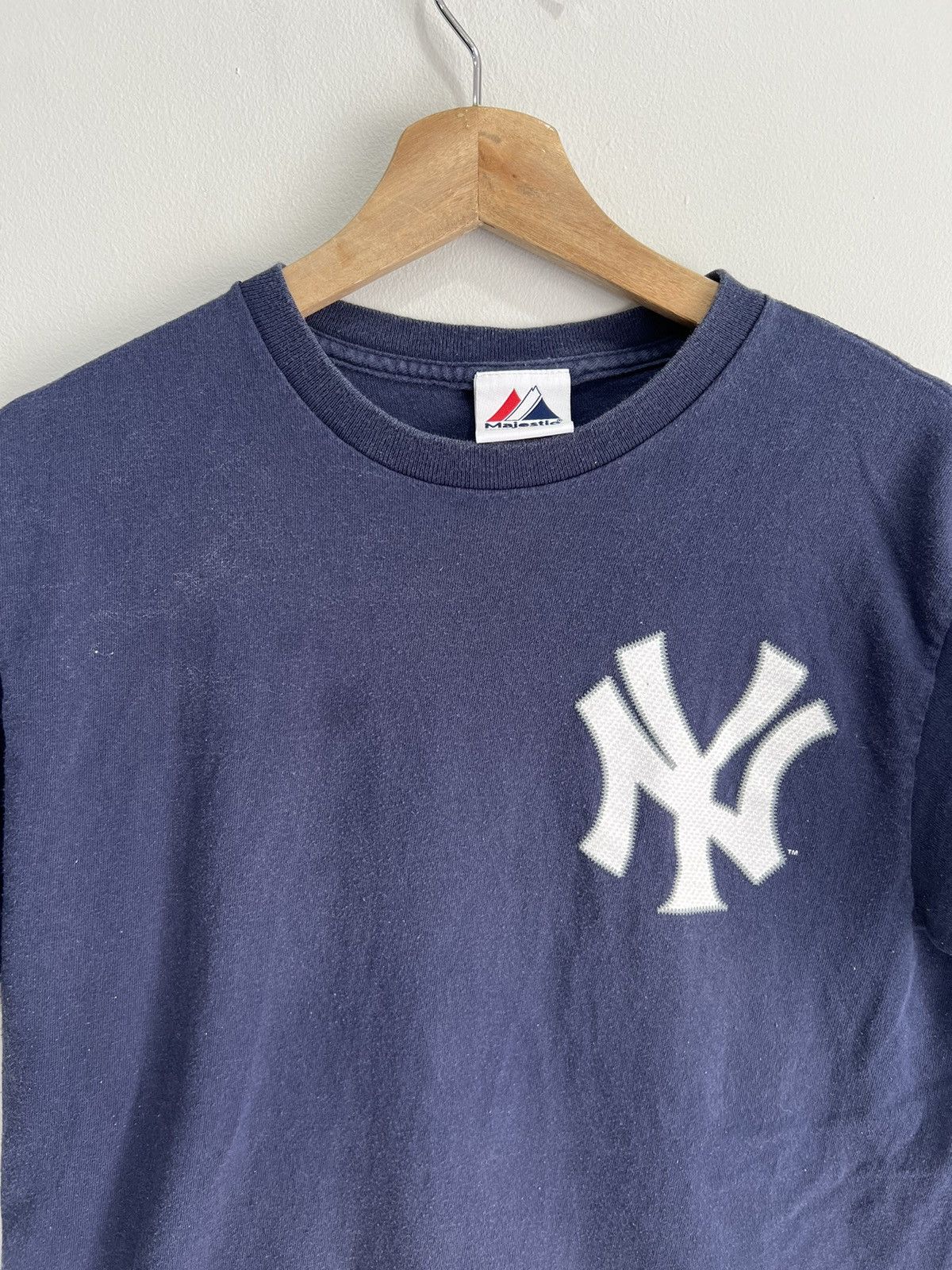 Vintage Vintage New York Yankees Jeter Tee Shirt baseball Size US M / EU 48-50 / 2 - 3 Thumbnail