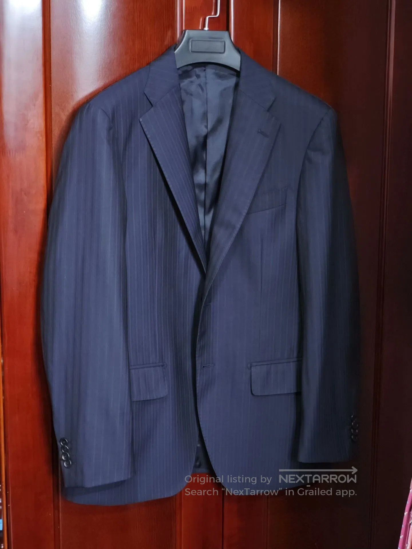 Japanese Brand Custom Italian Wool Suit in Navy. Size US M / EU 48-50 / 2 - 1 Thumbnail