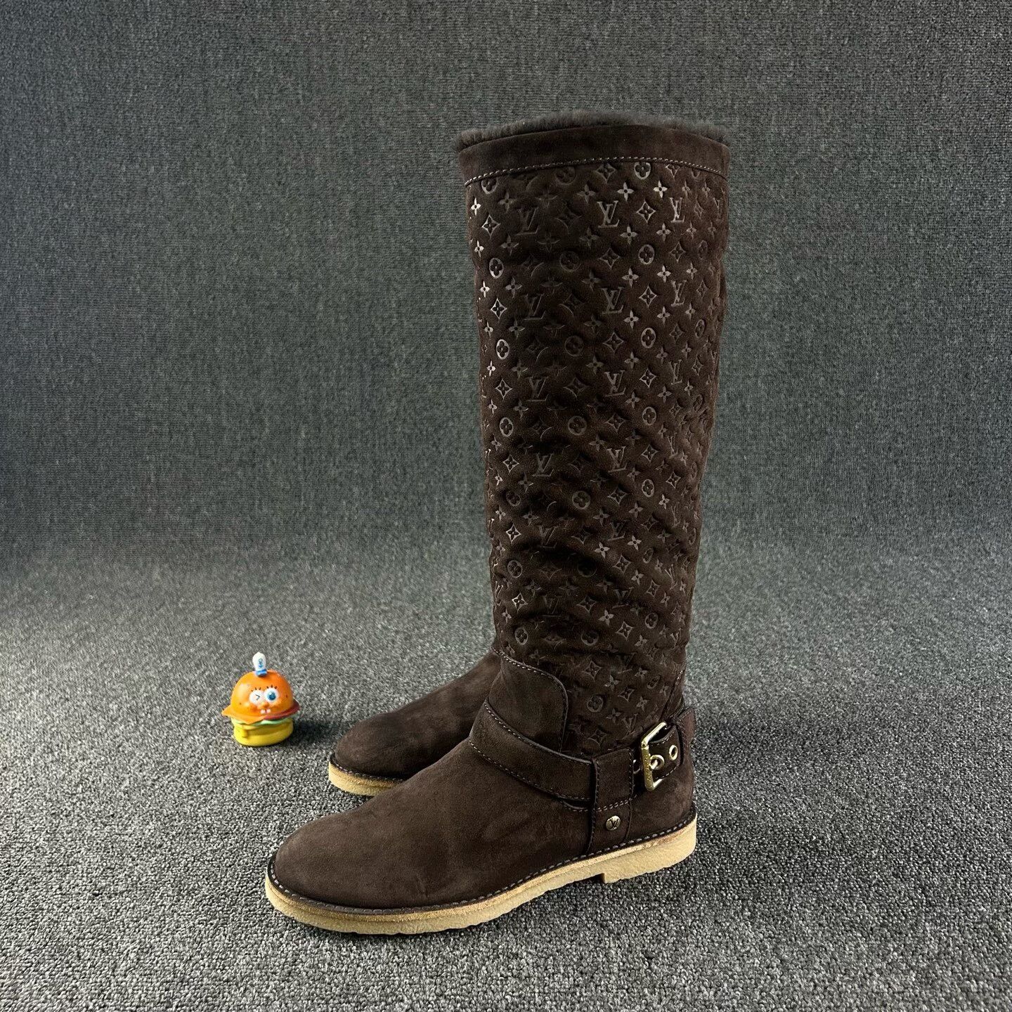 Louis Vuitton Louis Vuitton Brown Tall Printed Boots Size US 6.5 / IT 36.5 - 1 Thumbnail