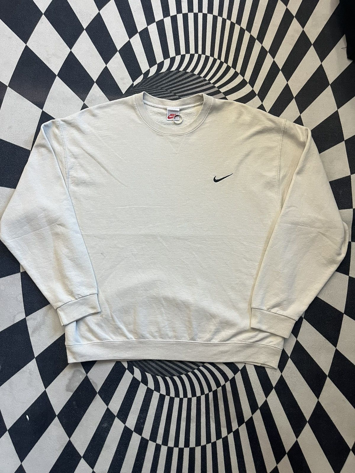 Nike Vintage Sweater NIKE black Swoosh 90’s shirt Size US XL / EU 56 / 4 - 3 Thumbnail