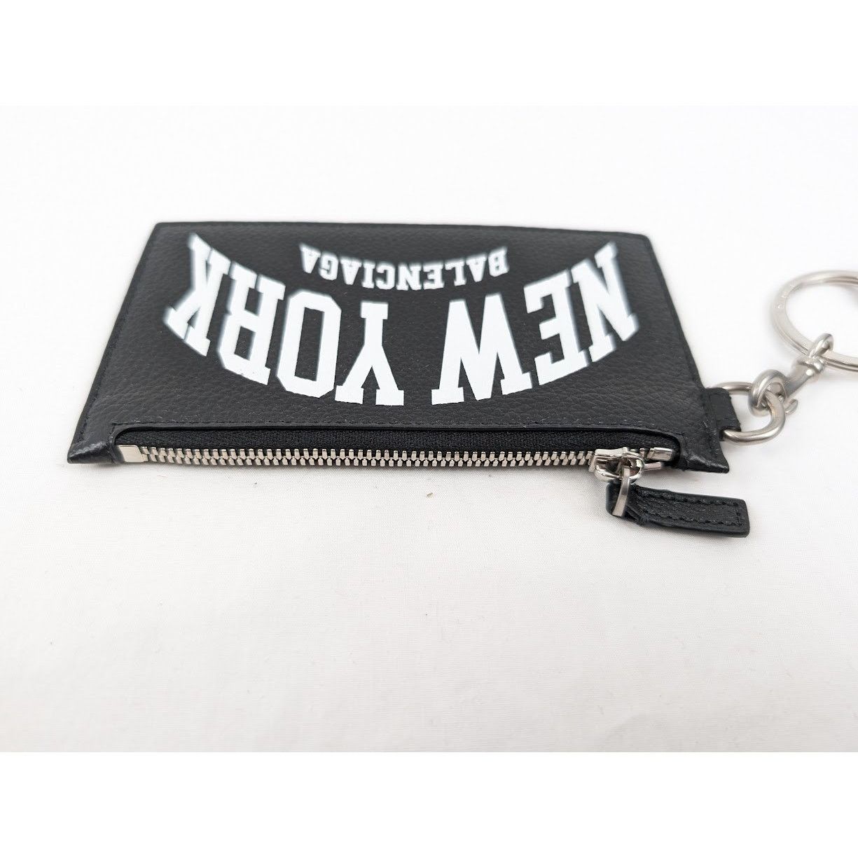 Balenciaga o1rshd1 Q:2/Size:OS/ Cities Wallet & Keyrings in Black/White Size ONE SIZE - 7 Thumbnail