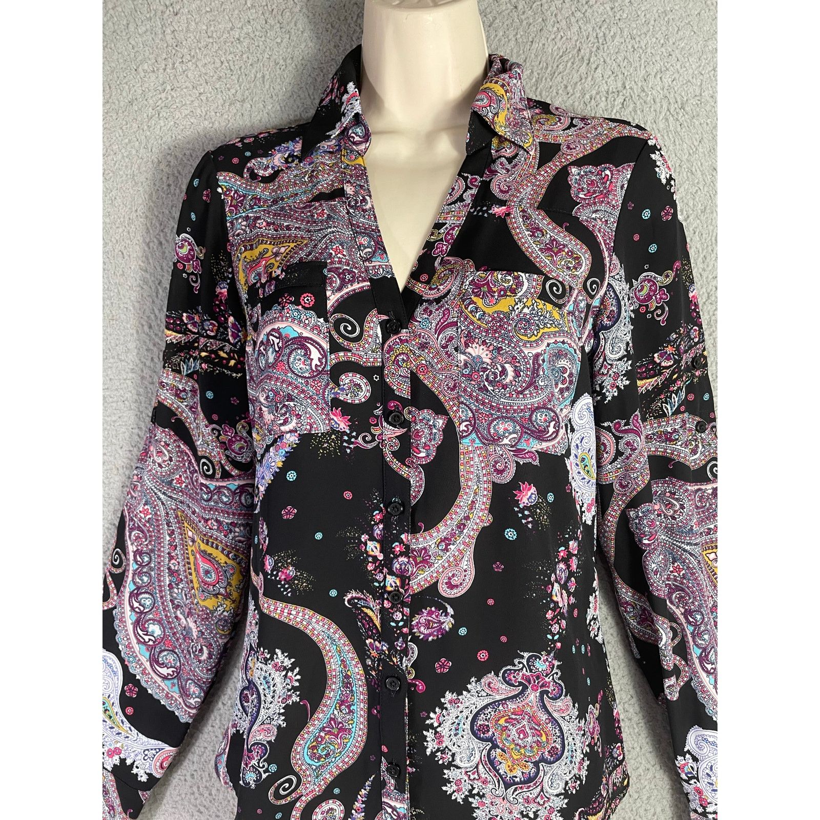 Express Express Women’s Paisley Button Down Shirt XS Boho Blouse Size XS / US 0-2 / IT 36-38 - 3 Thumbnail