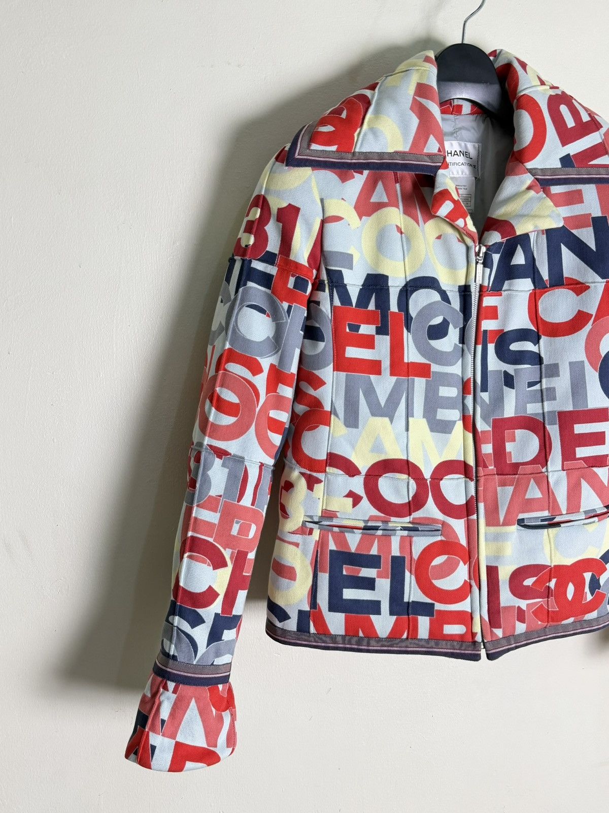 Chanel Chanel Identification Multi Color Graffiti Padded Jacket Size XS / US 0-2 / IT 36-38 - 3 Thumbnail