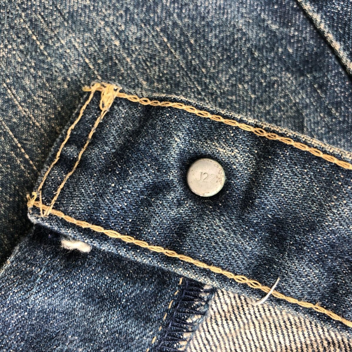 Levi's × Levi's Vintage Clothing × Vintage 🇯🇵 1990s Levis 701xx Selvedge Buckle Back Faded Blue Jeans Size US 30 / EU 46 - 13 Thumbnail