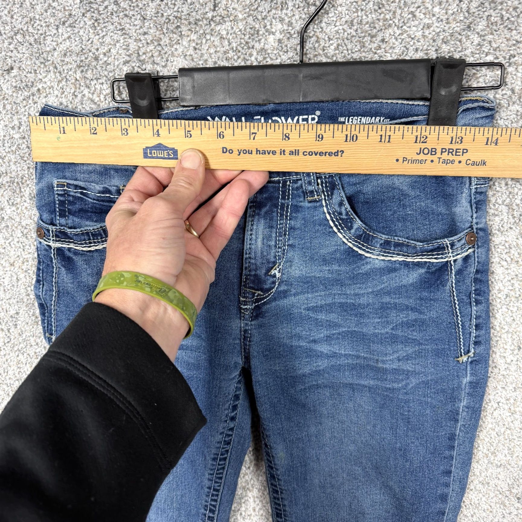 Vintage WallFlower Jeans Juniors 5 Short Blue Bootcut Stretch Embroidered Pockets Jeans Small Blue Back Pocket Embroidered Size 27" / US 4 / IT 40 - 2 Thumbnail