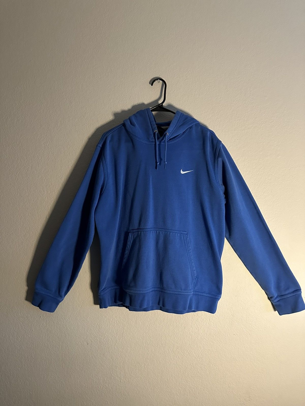 Nike Nike Mens Medium Blue Hoodie Size US S / EU 44-46 / 1 - 1 Thumbnail